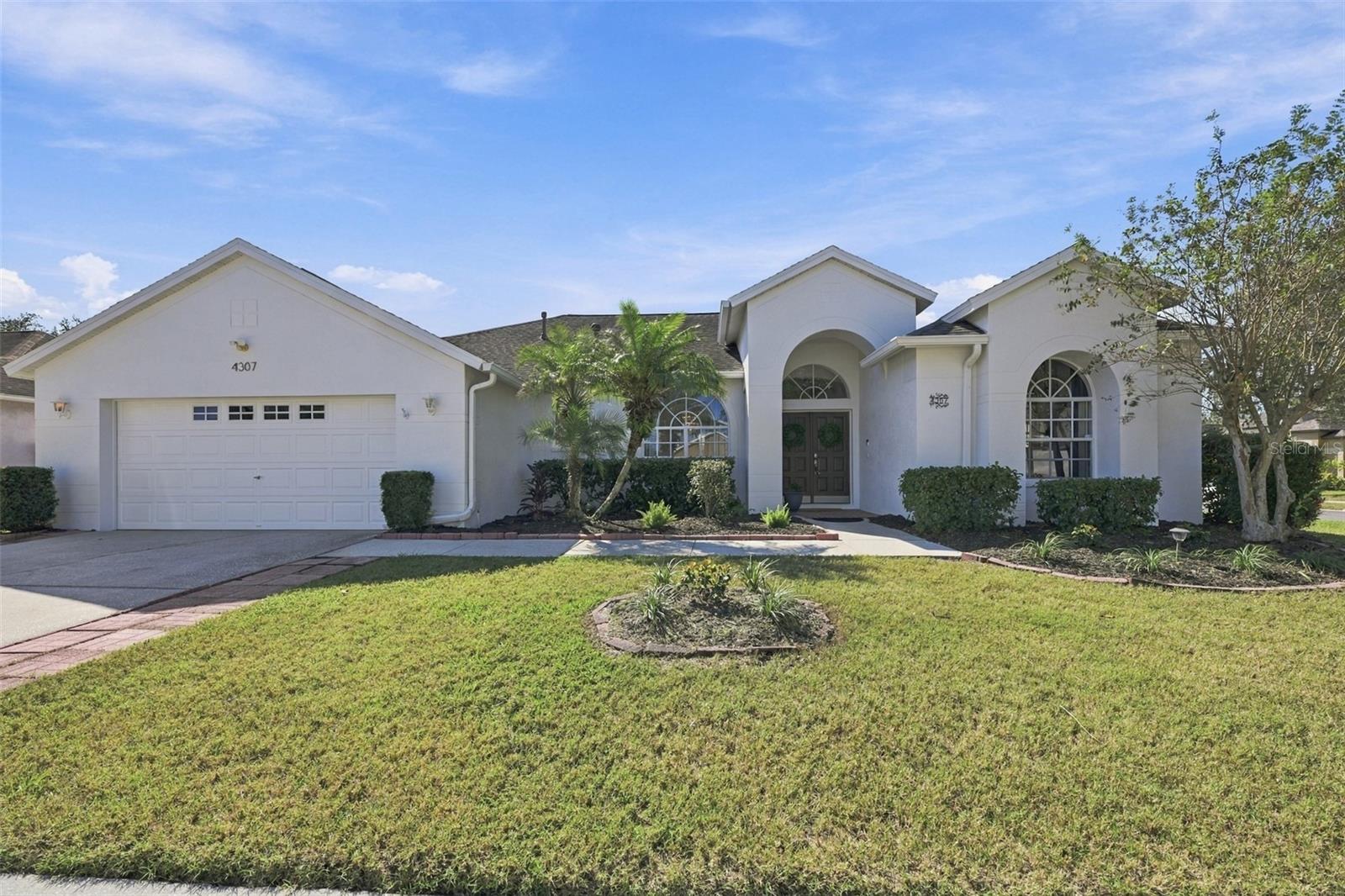 4307 Brooke Dr — photo