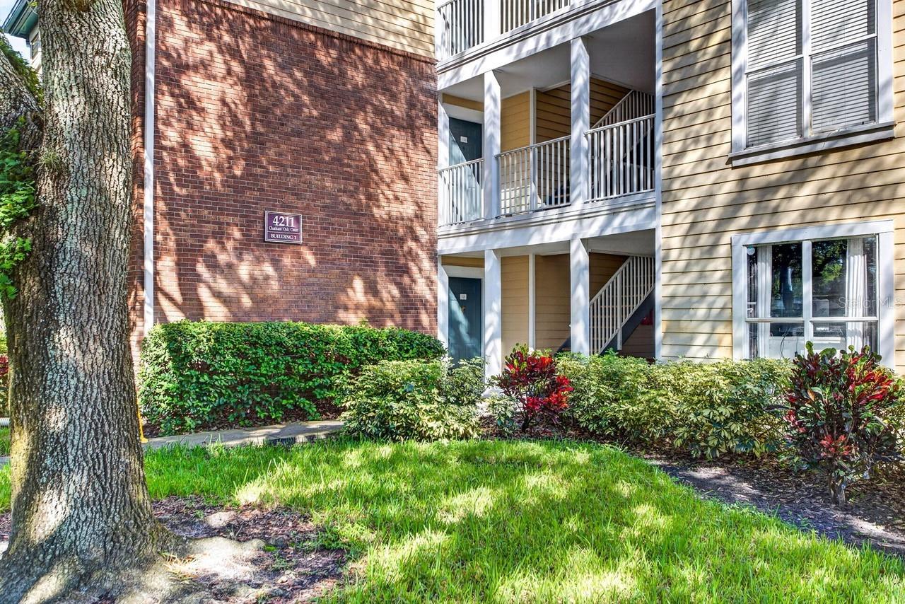 4211 Chatham Oak Ct #111 — photo