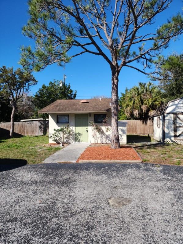9530 Lynn Ln #D — photo