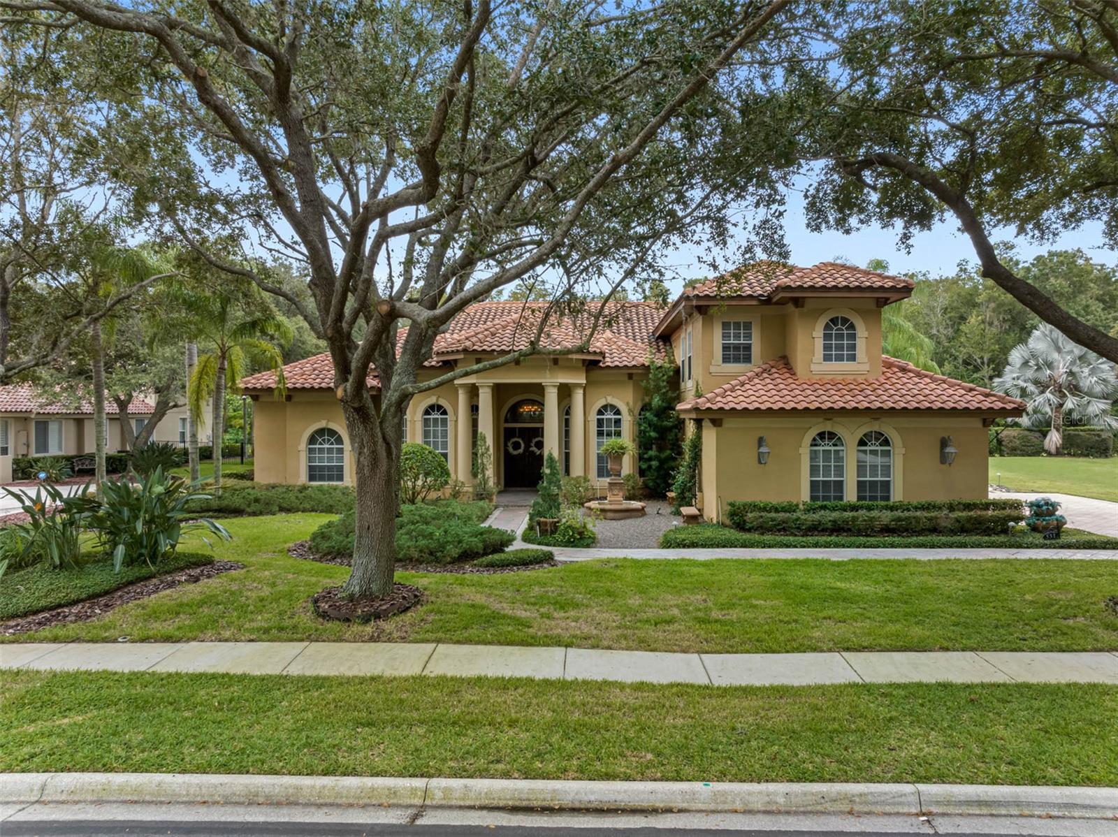 531 Isleworth Close — photo