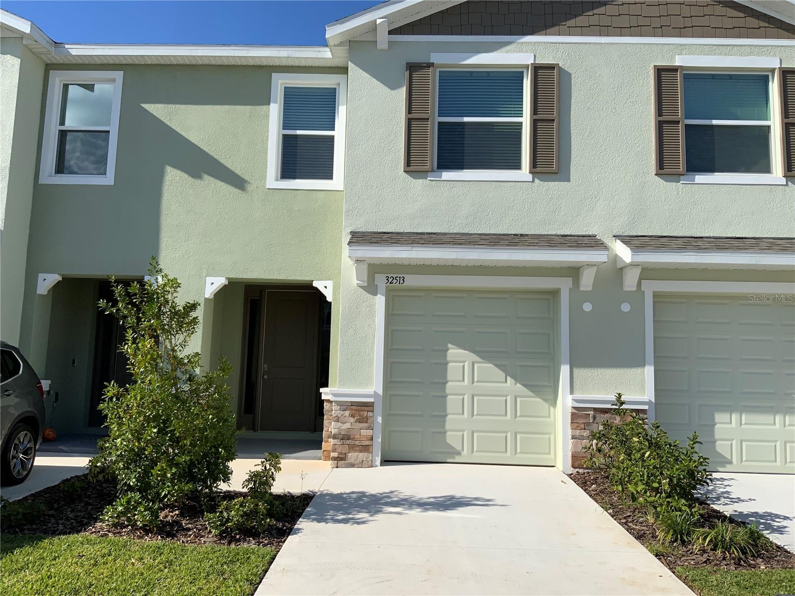32513 Midsummer Night Ln — photo