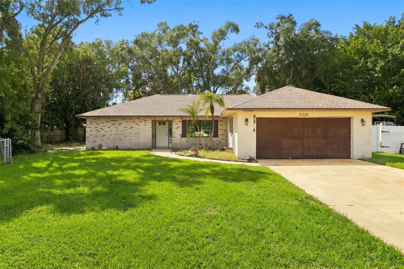 8326 Sylvan Woods Dr — photo