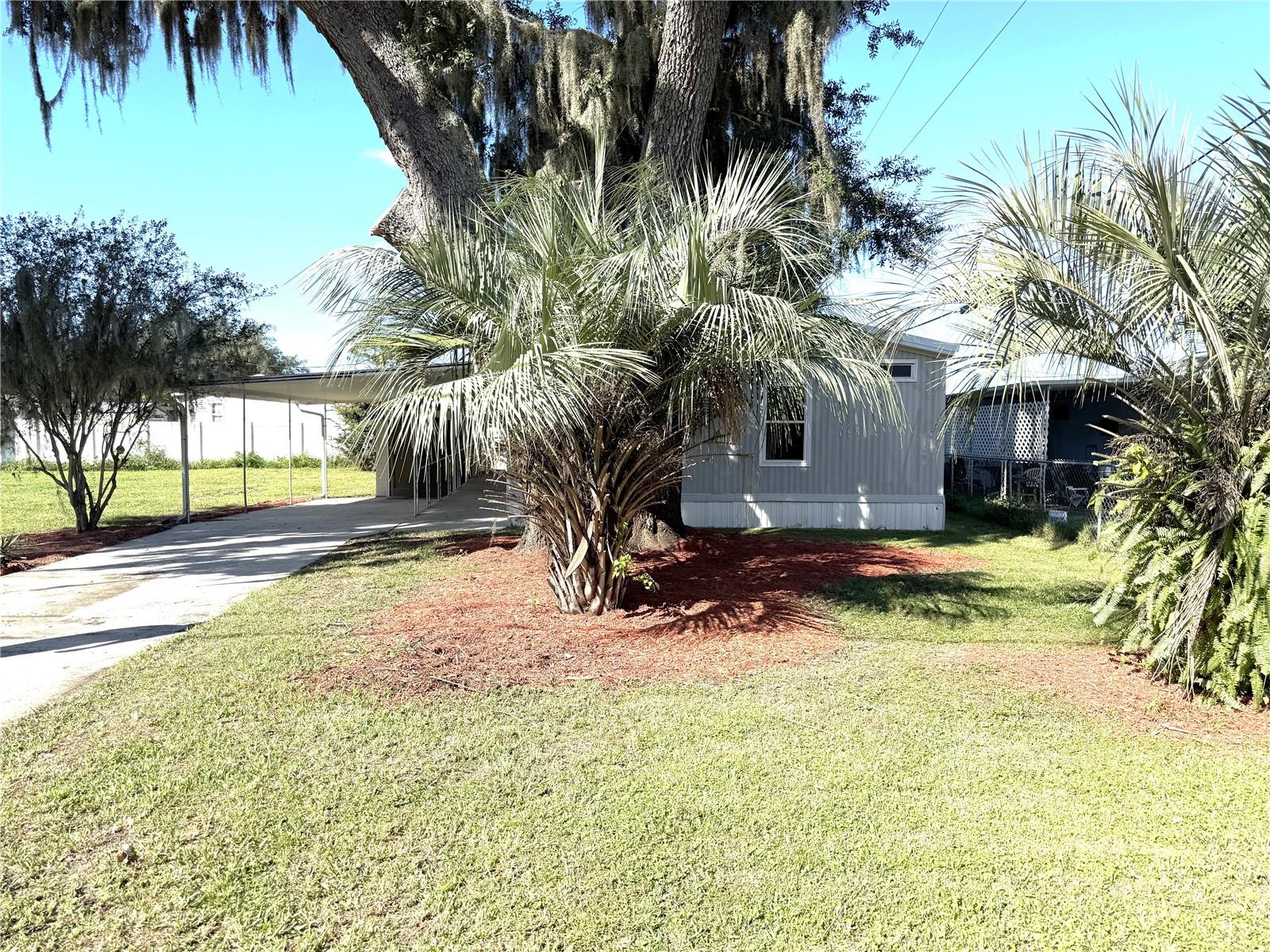 5111 Hill Dr — photo