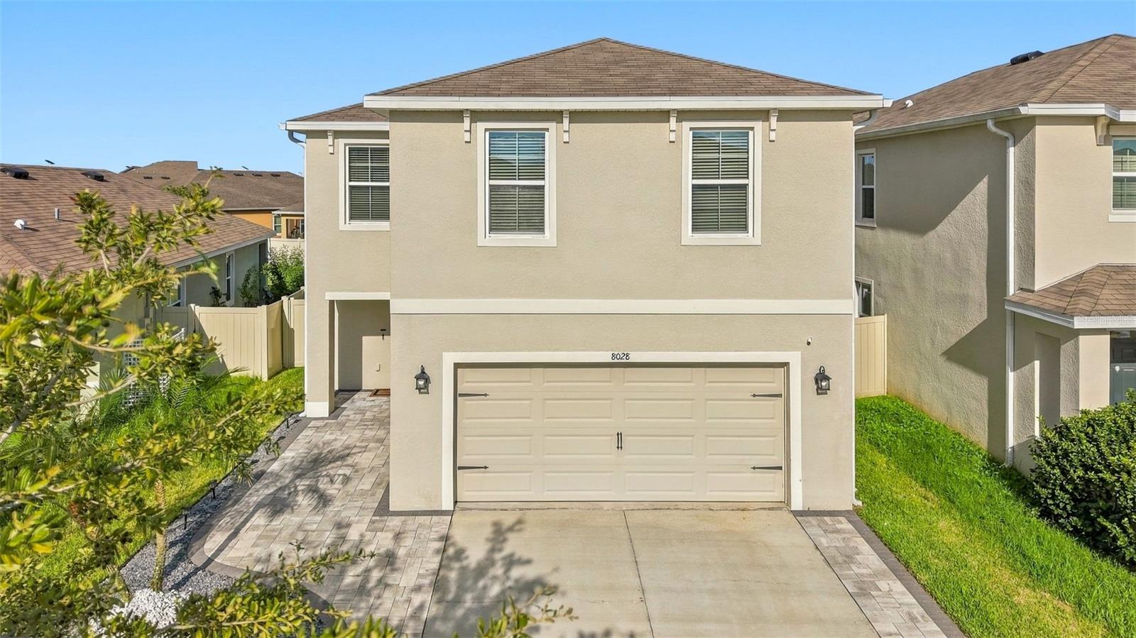 8028 Pelican Reed Cir — photo