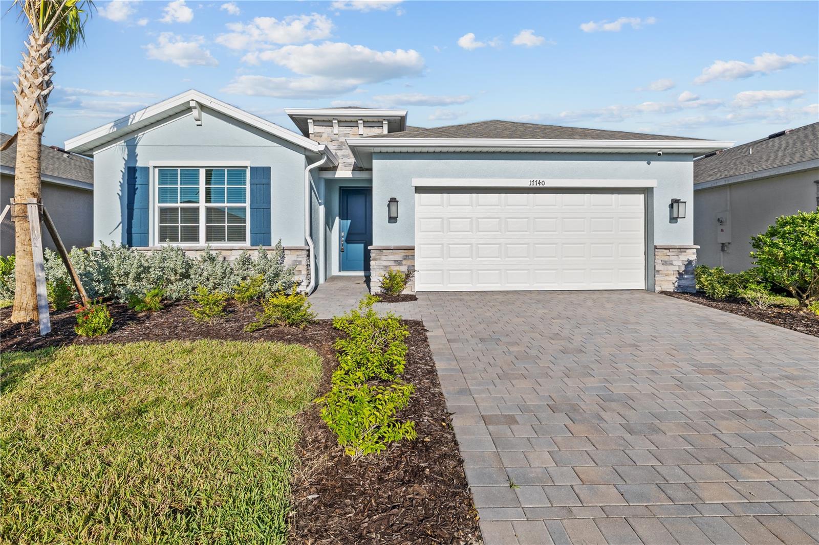 17740 Shade Tree Loop — photo