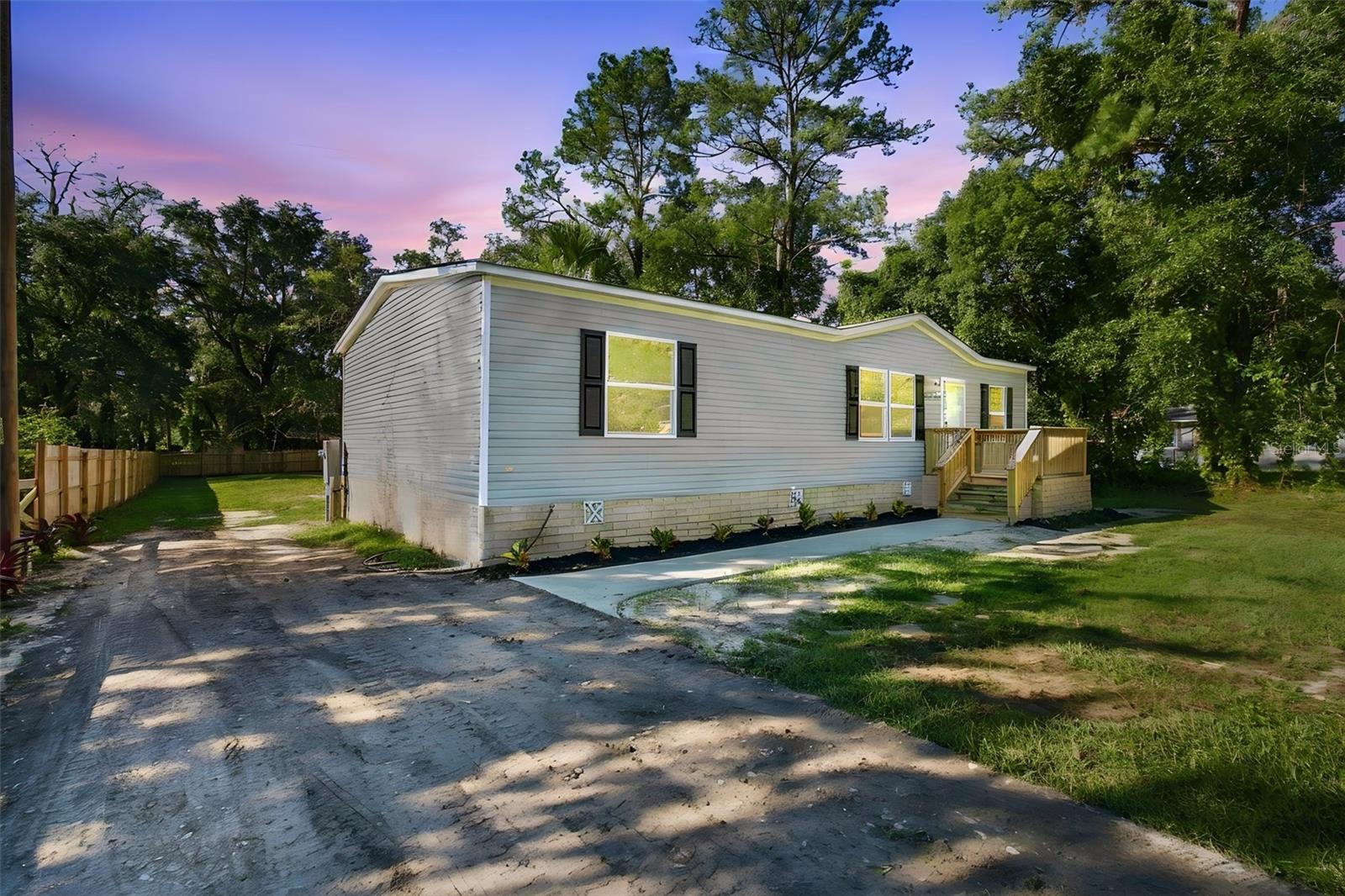 19408 Peyton Pl — photo