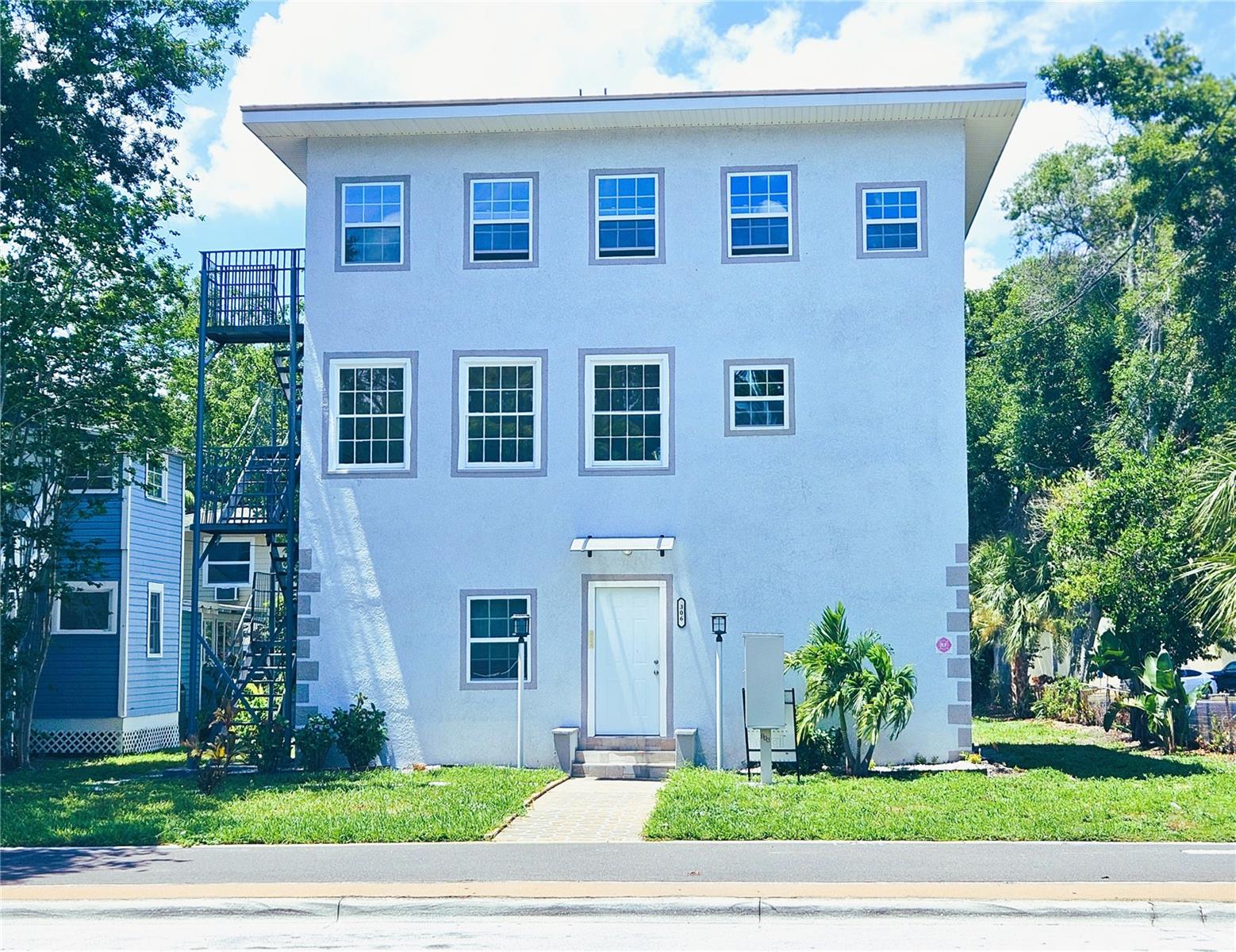 306 Turner St #6 — photo