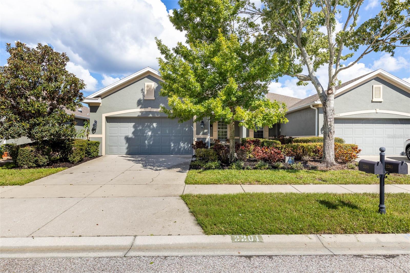 2201 Barracuda Ct — photo