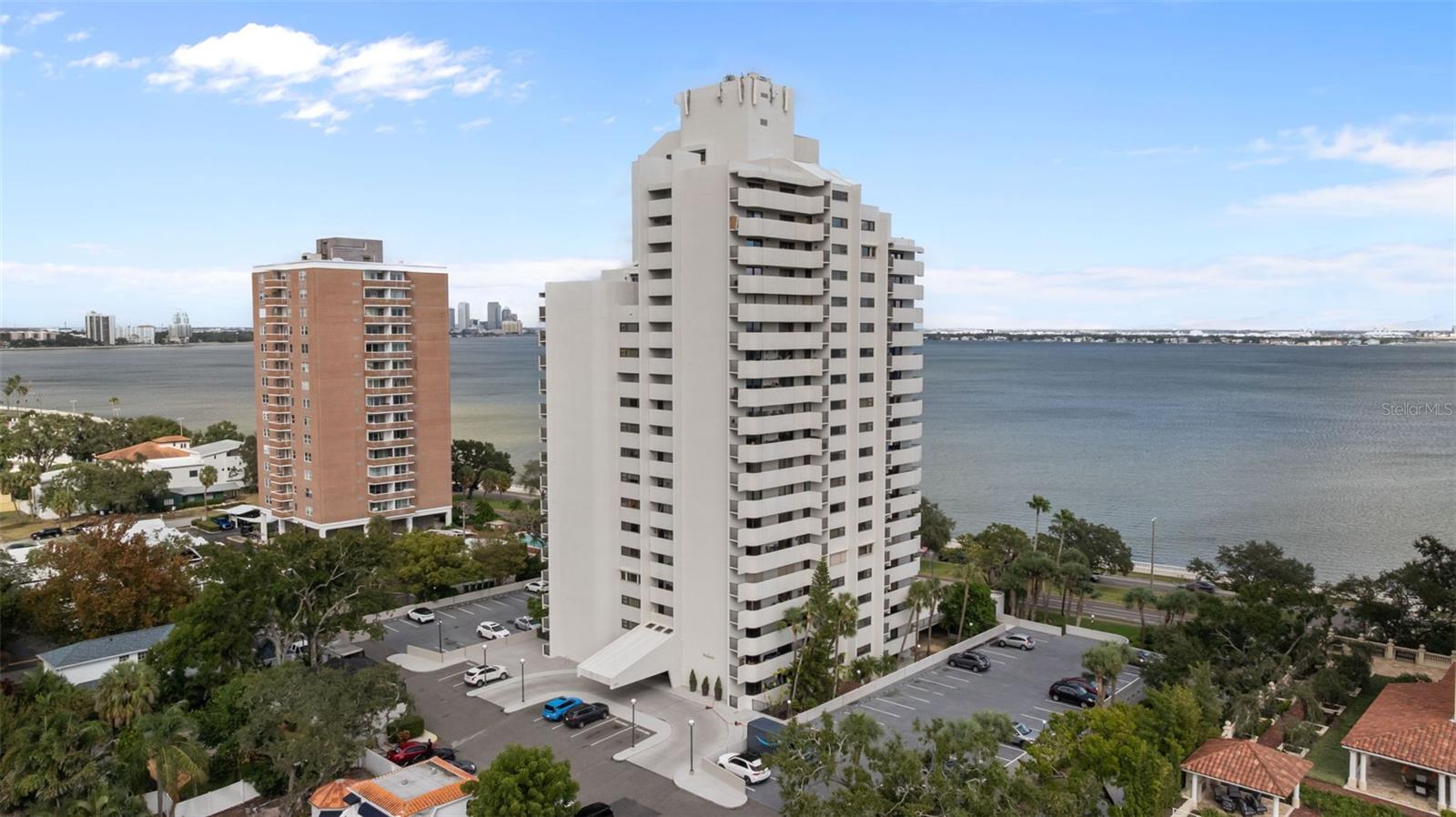 4141 Bayshore Blvd #905 — photo