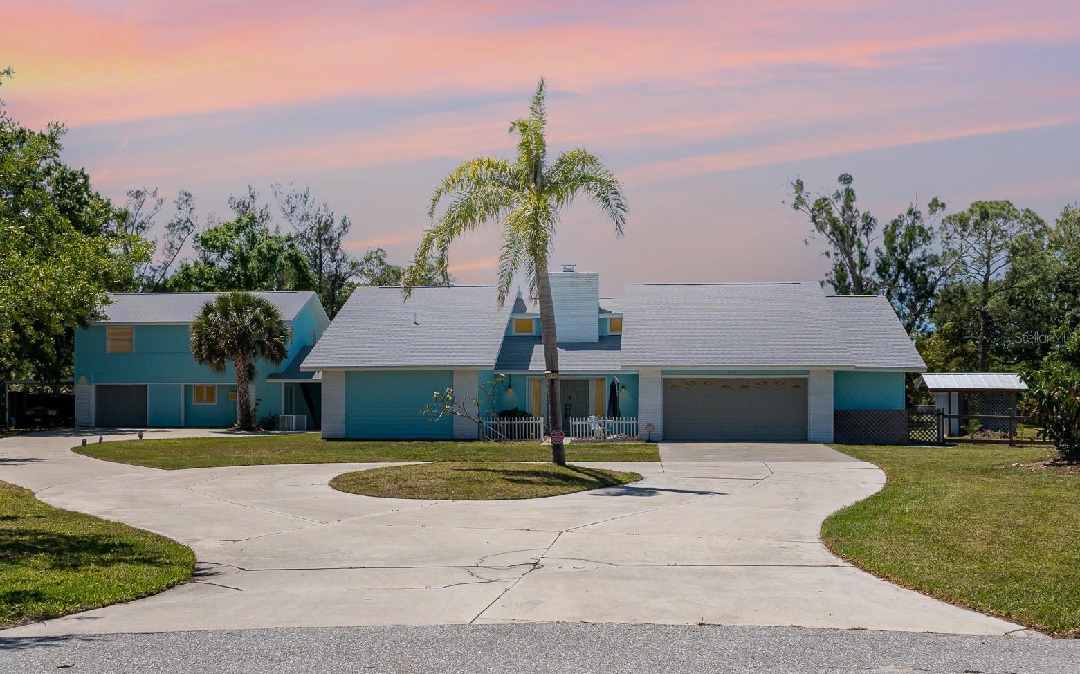 1305 Greenfield Cir — photo