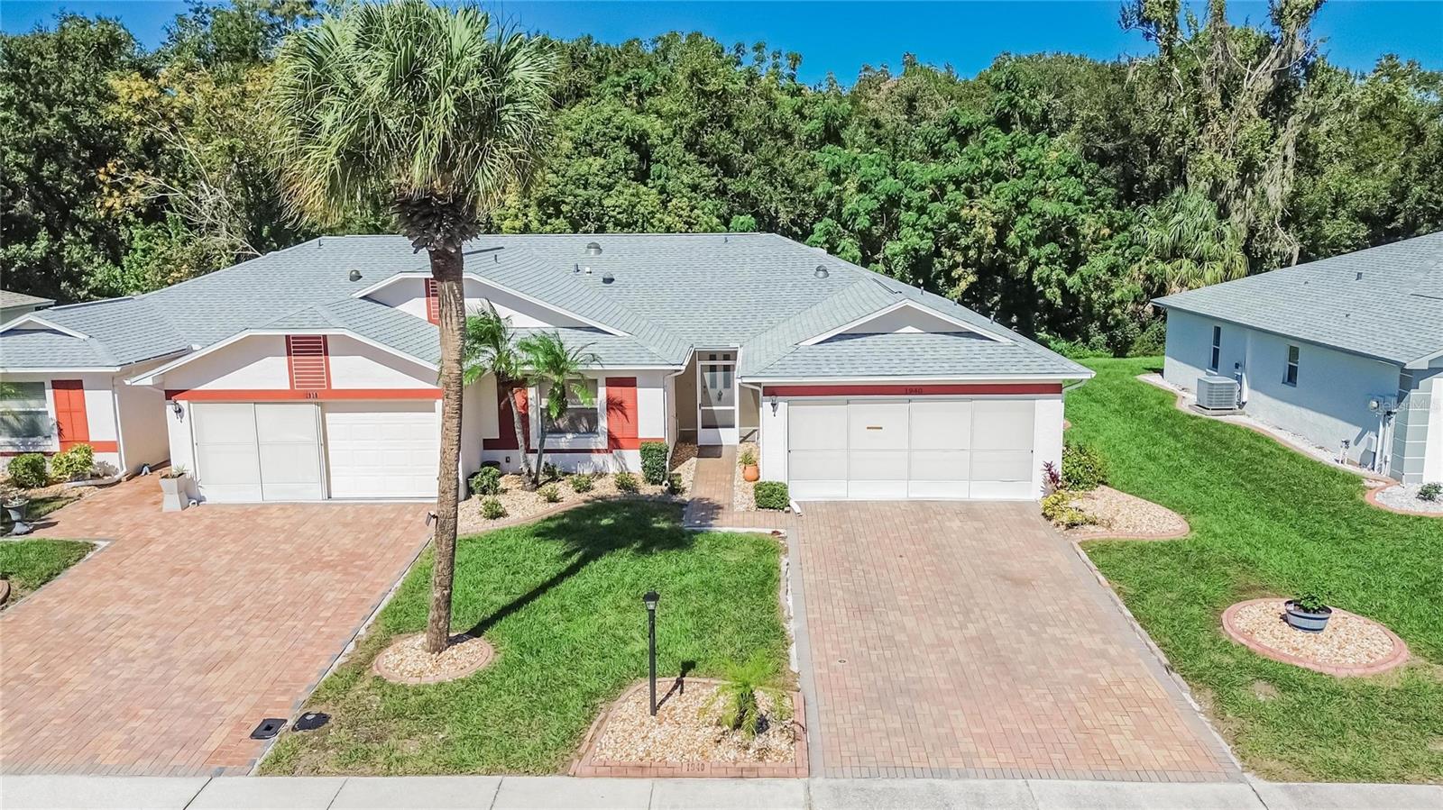 1940 Grand Cypress Ln — photo