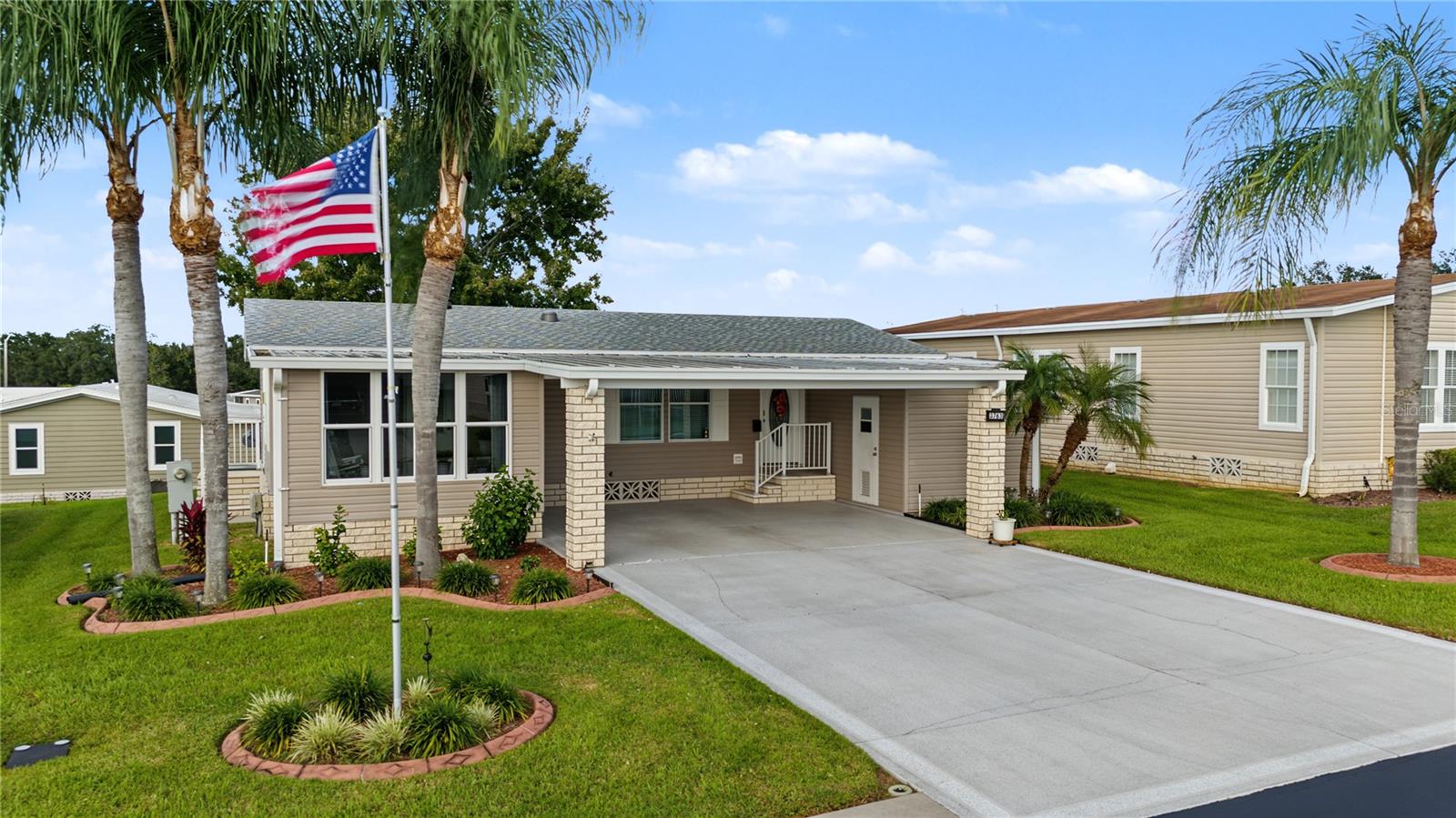 37633 Corey Lewis Ave — photo