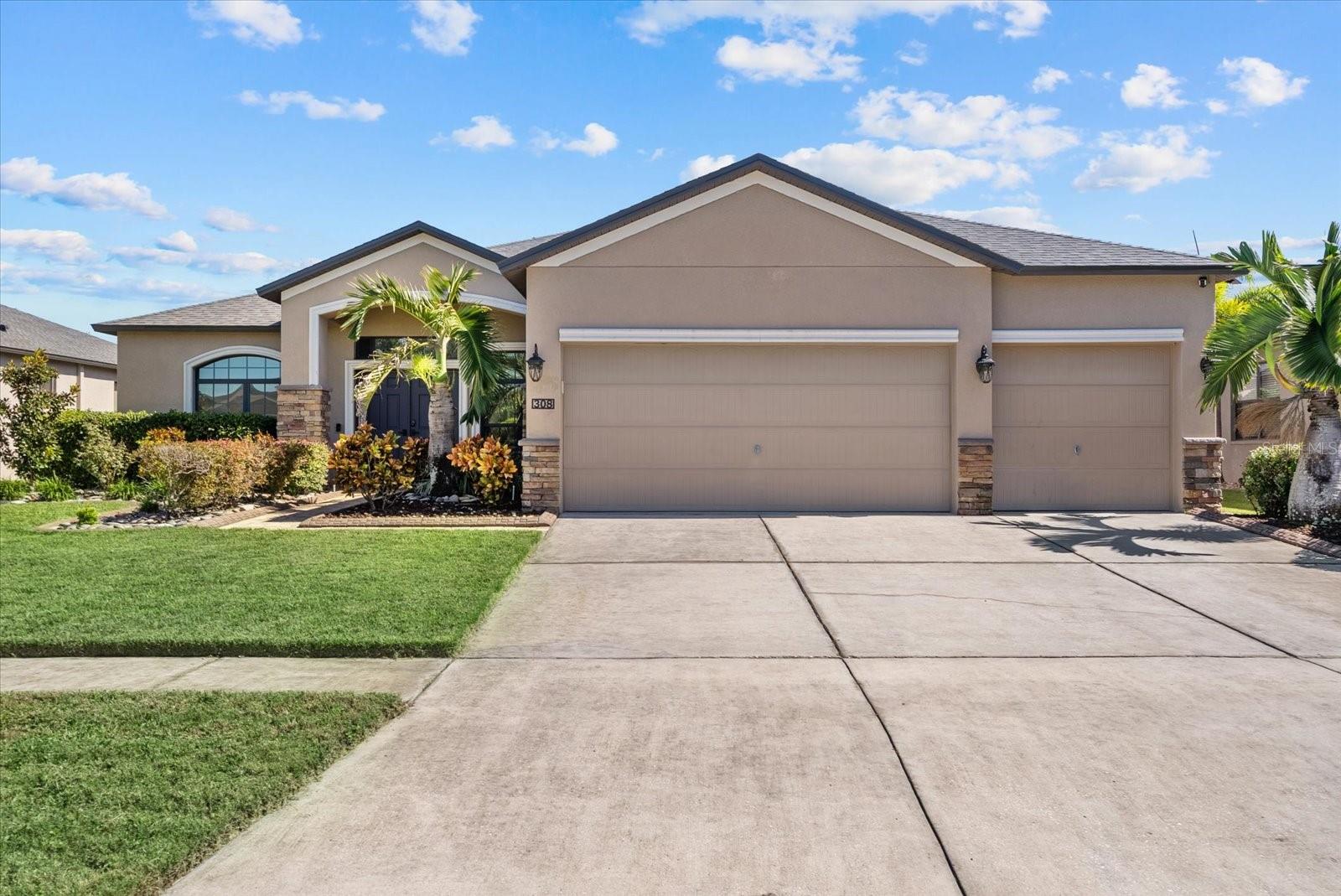 308 Star Shell Dr — photo