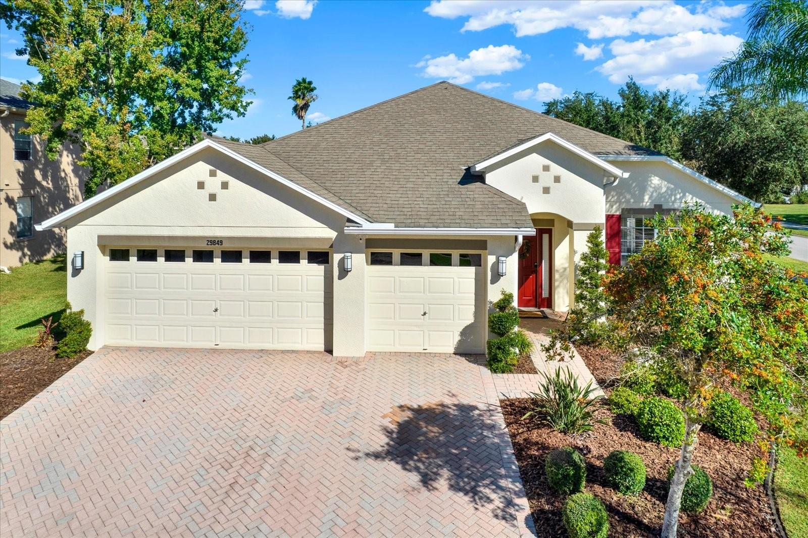 29849 Boyette Oaks Pl — photo