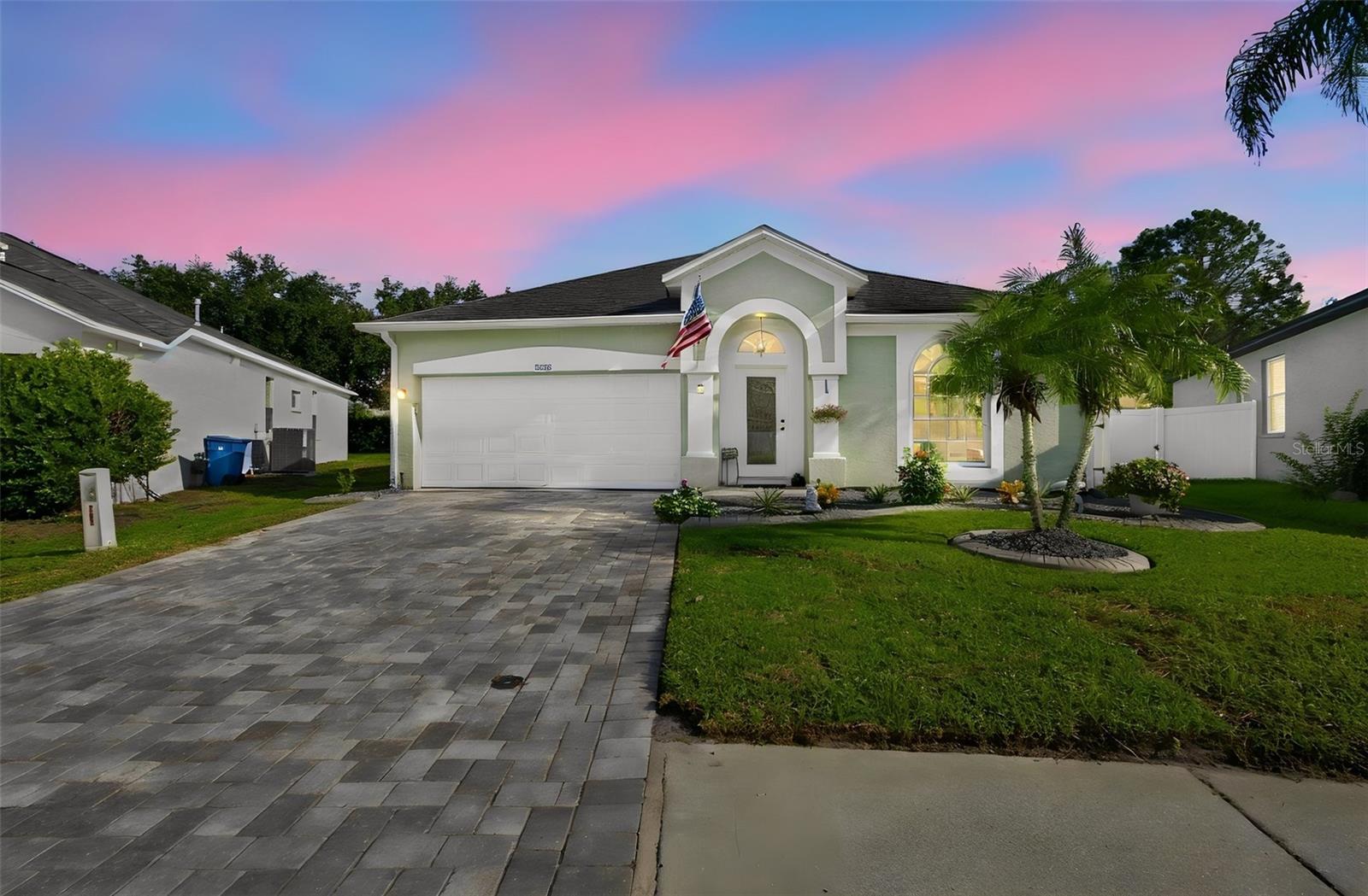10225 Goldenbrook Way — photo