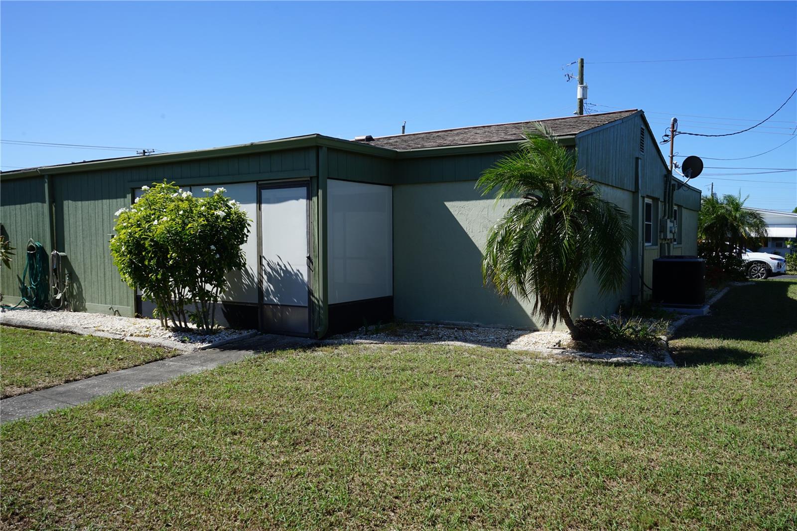 1594 Council Dr — photo