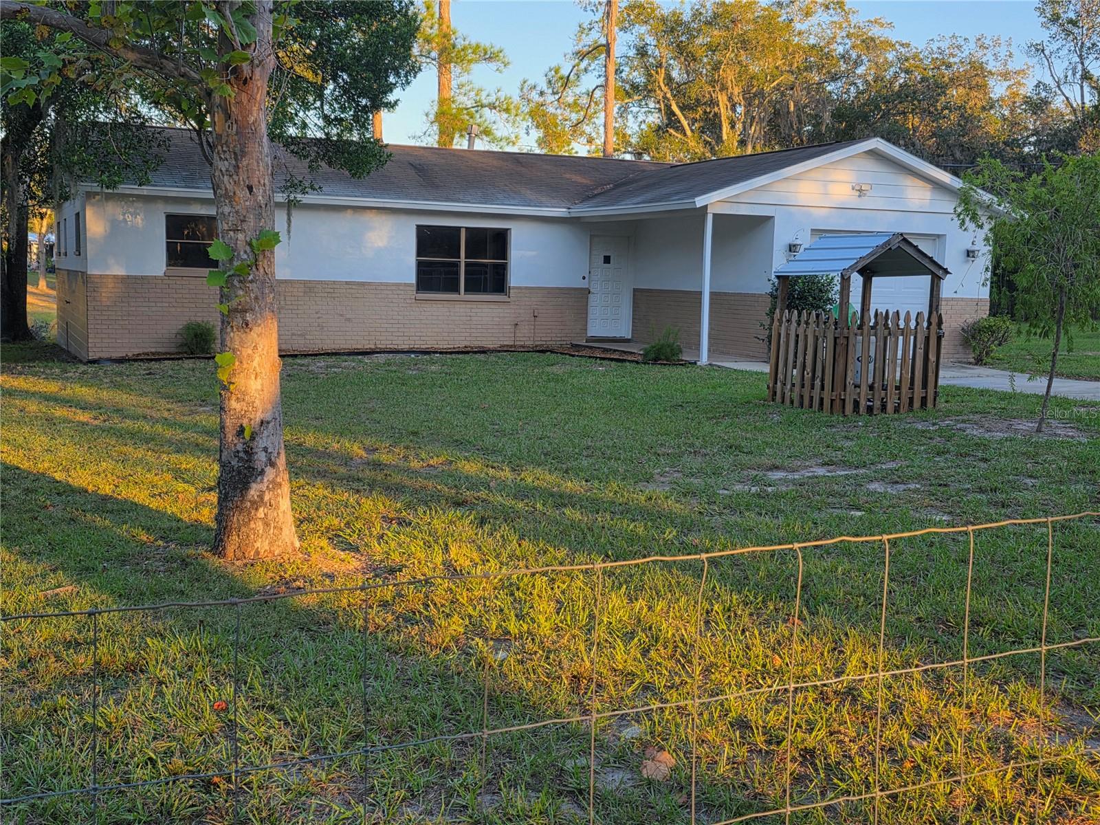 8270 Normlee Rd — photo