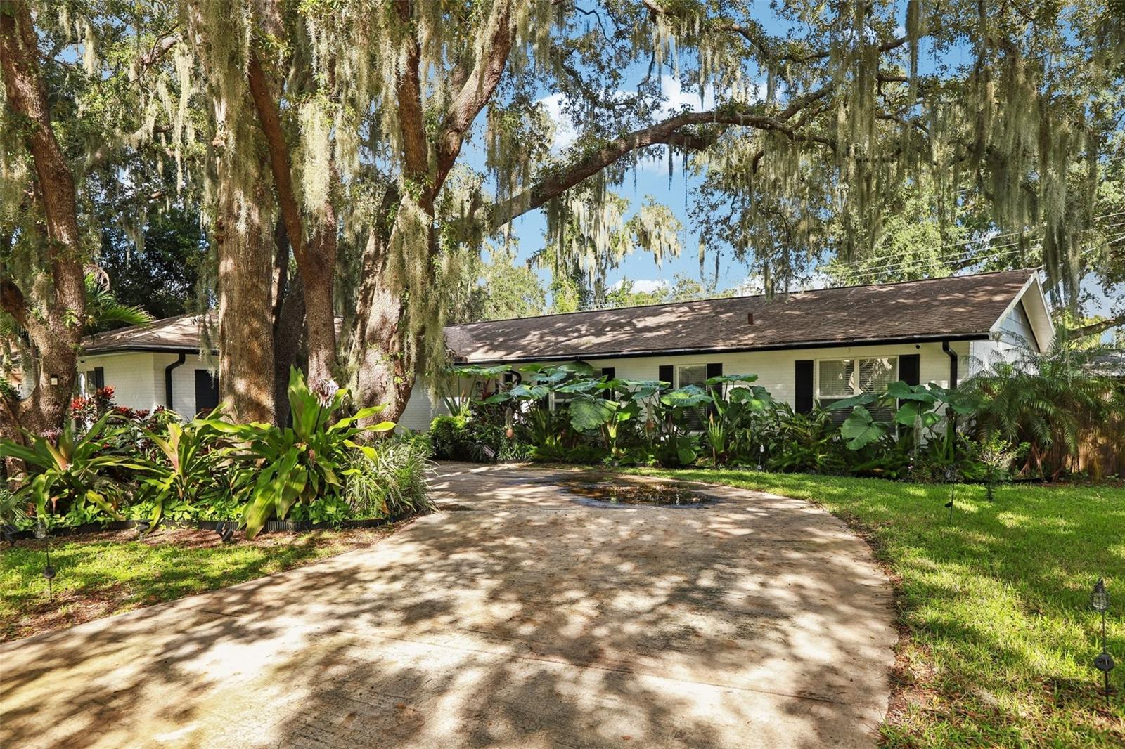 2311 Green Lawn St — photo