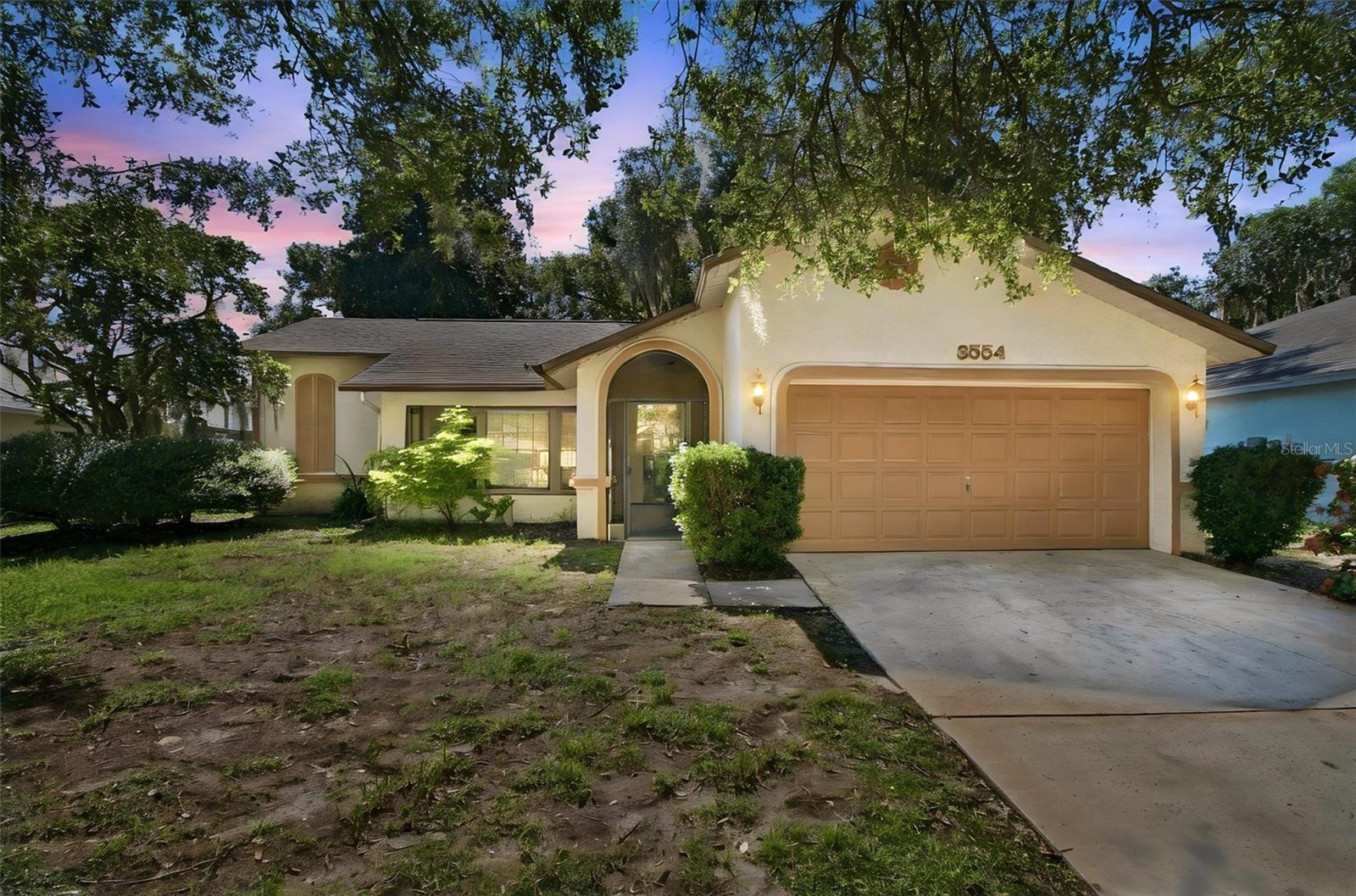 3554 Oak Lake Dr — photo