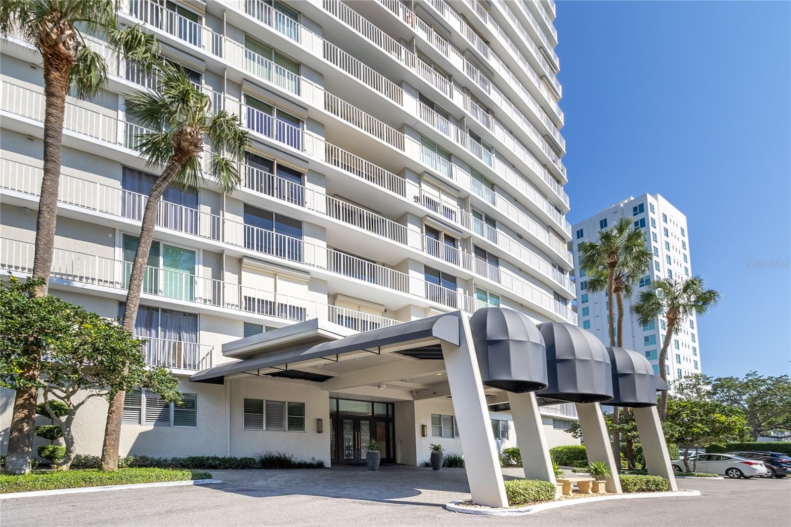 2611 Bayshore Blvd #205 — photo