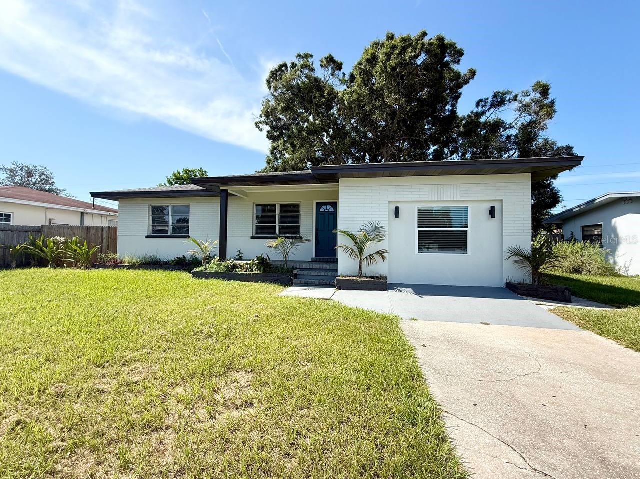 1545 Illinois Rd — photo