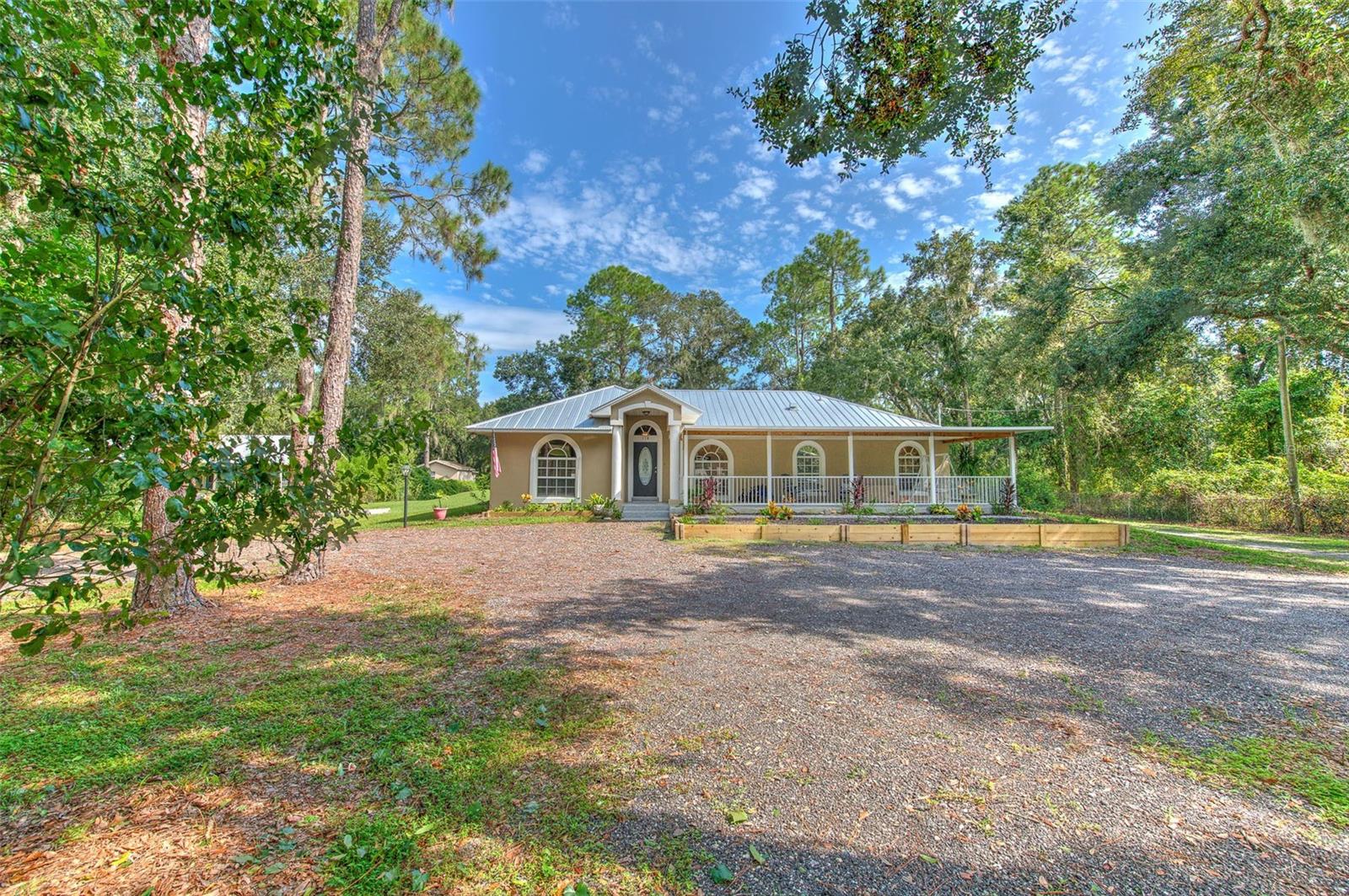 118 E Hunter Rd — photo