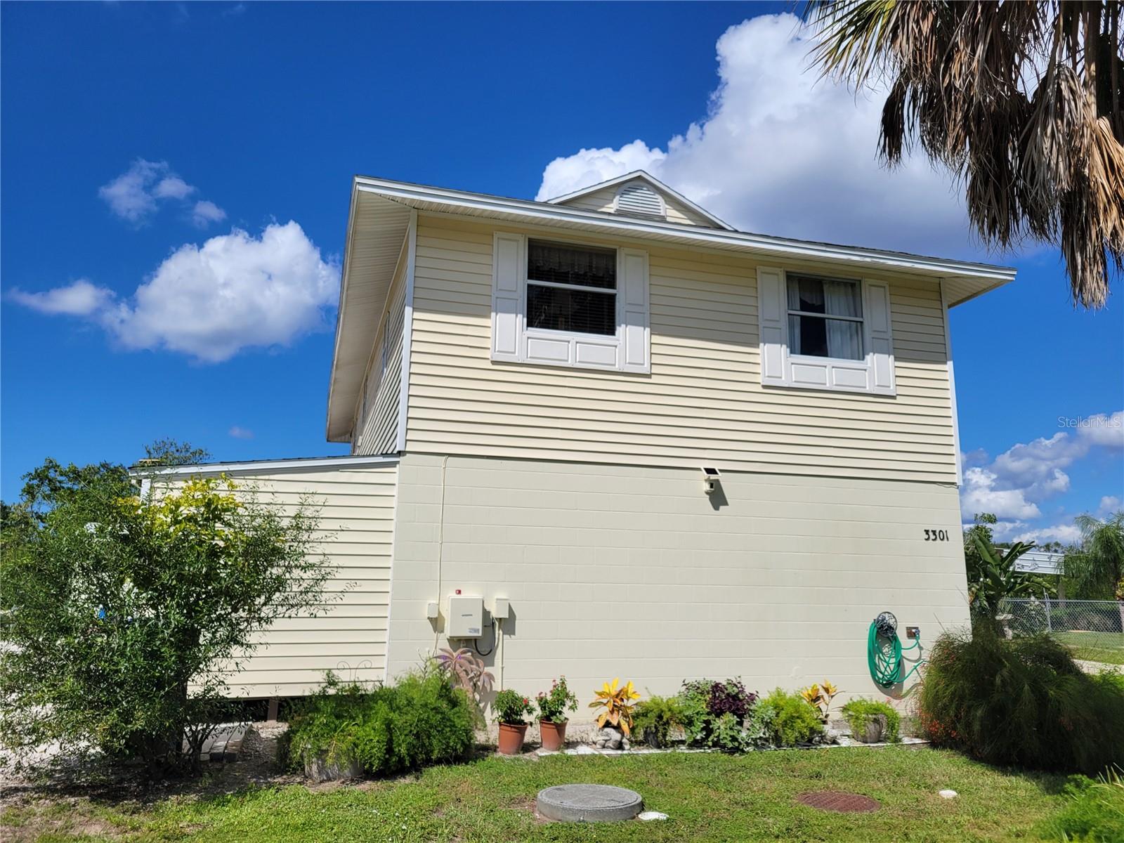 3301 W Shell Point Rd — photo