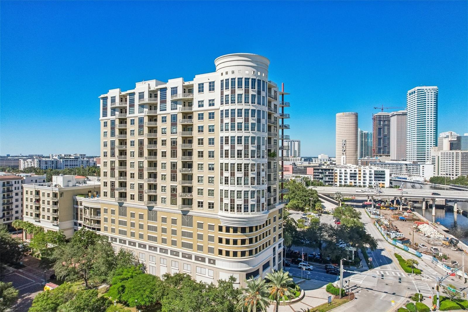 275 Bayshore Blvd #1204 — photo
