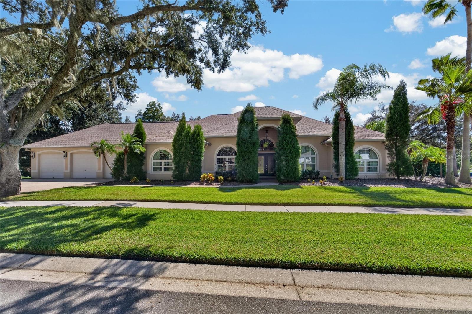 1009 Emerald Creek Dr — photo