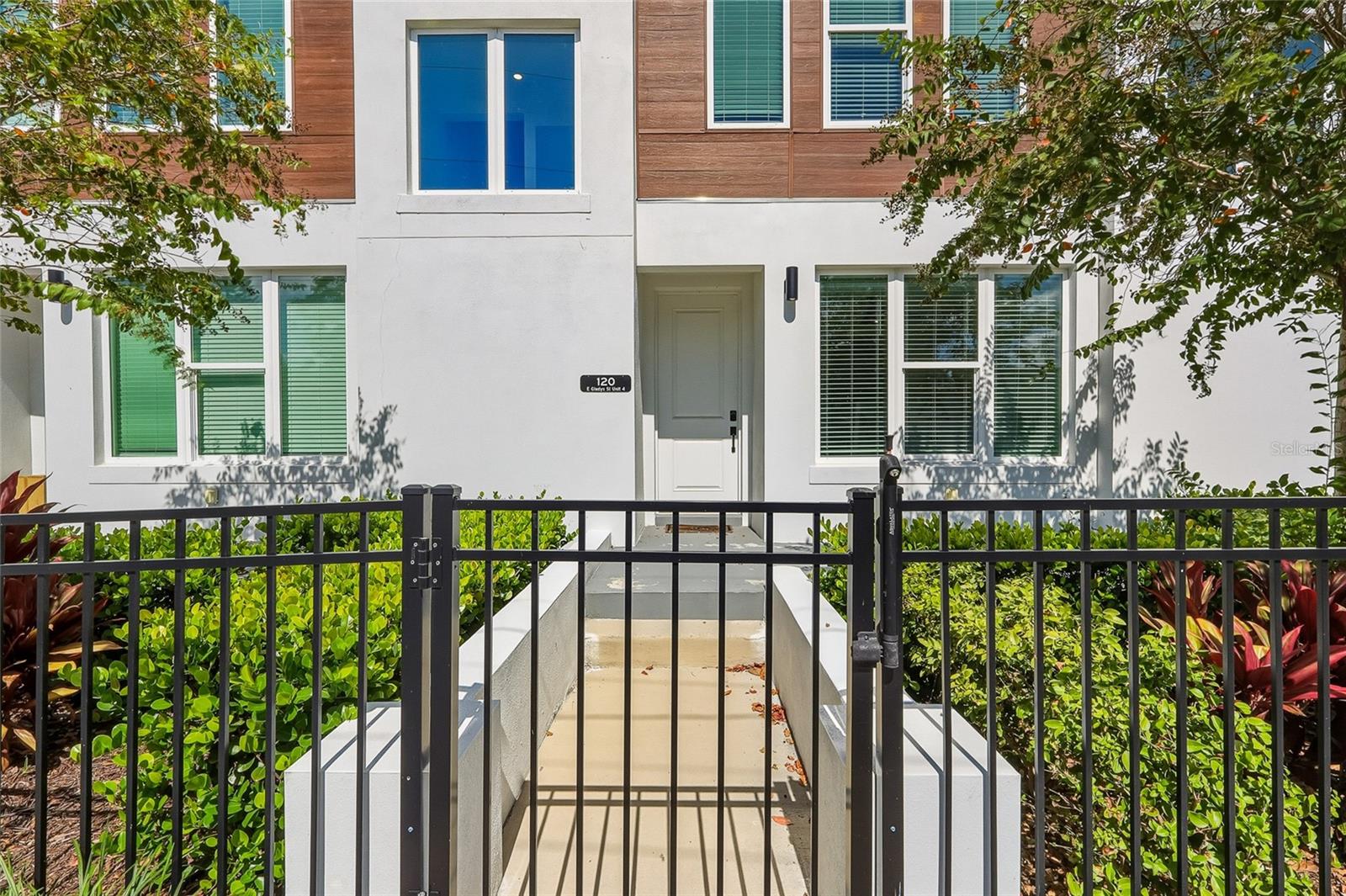 120 E Gladys St #5 — photo