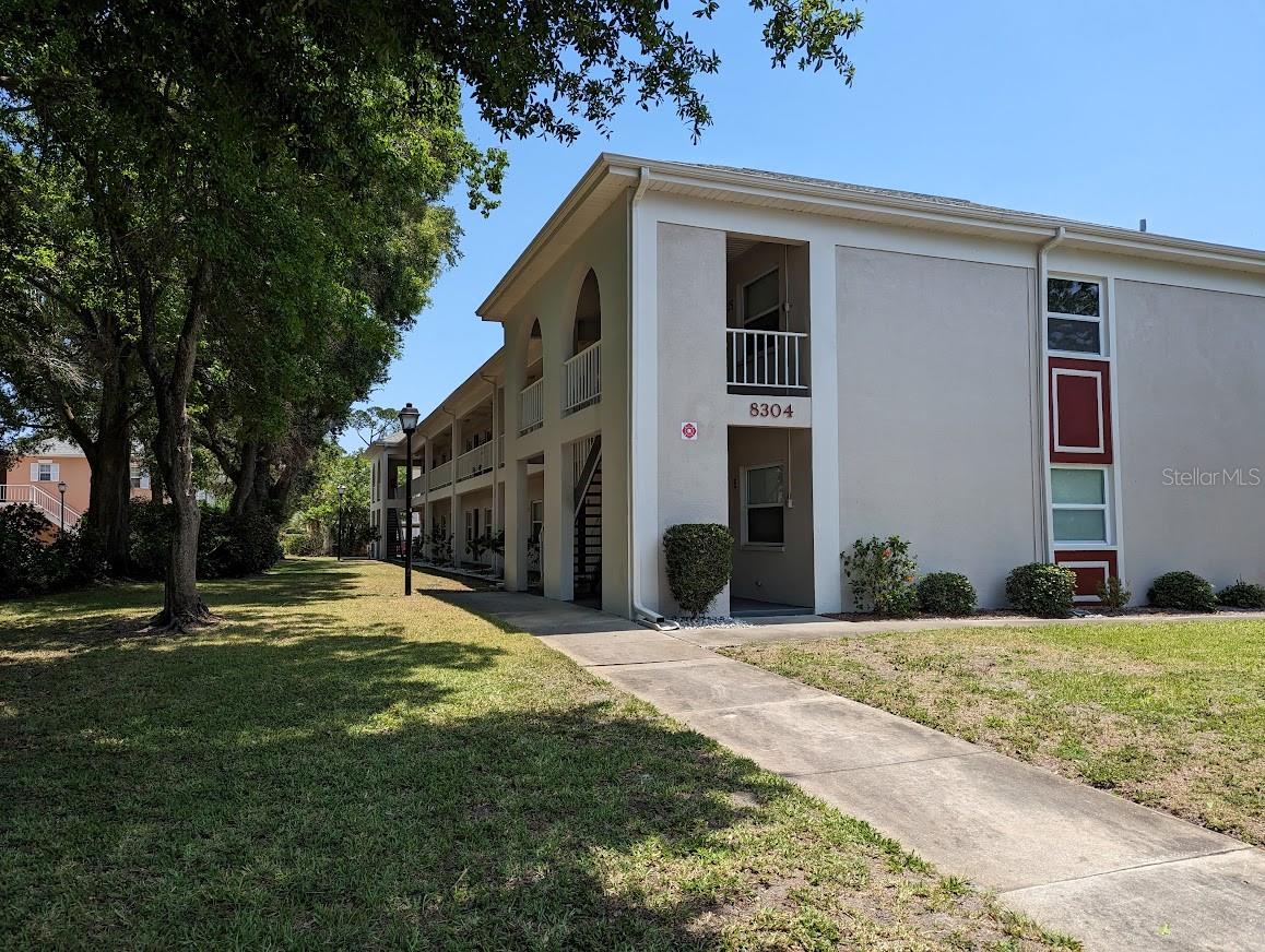 8304 Bardmoor Blvd #203 (22) — photo
