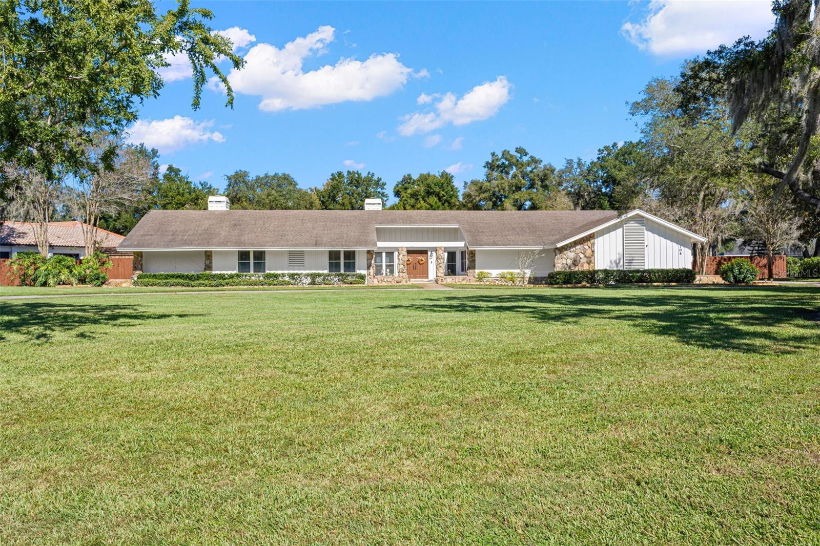 704 Centerbrook Dr — photo