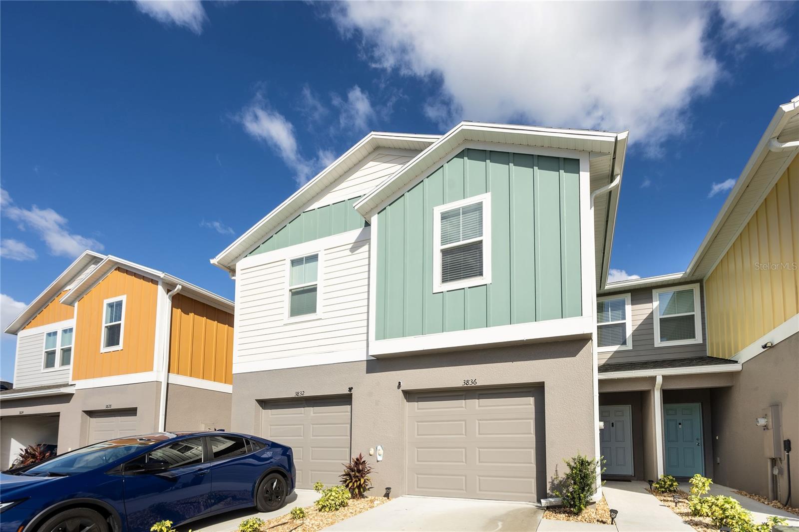 3836 King Hill Dr — photo