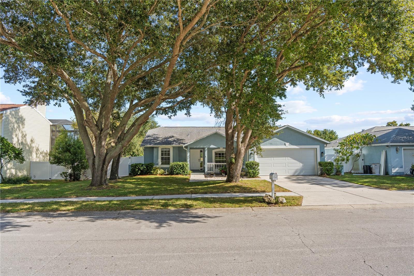3937 Lake Shore Dr — photo