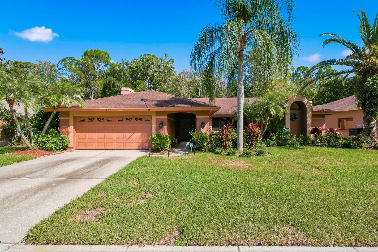 537 Centerwood Dr — photo