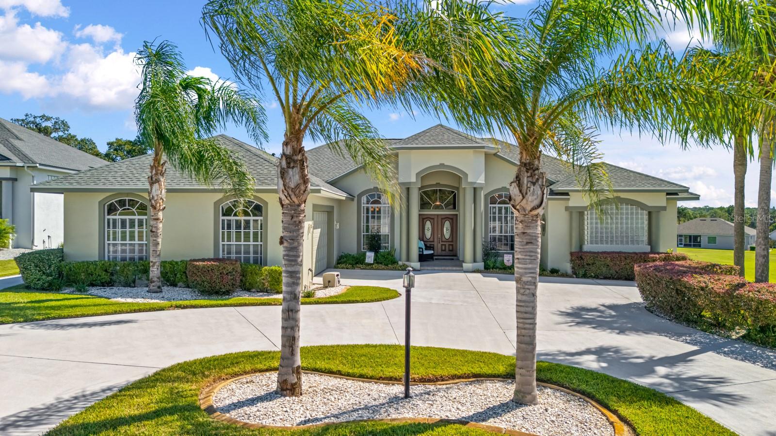 2751 Huntington Hills Dr — photo