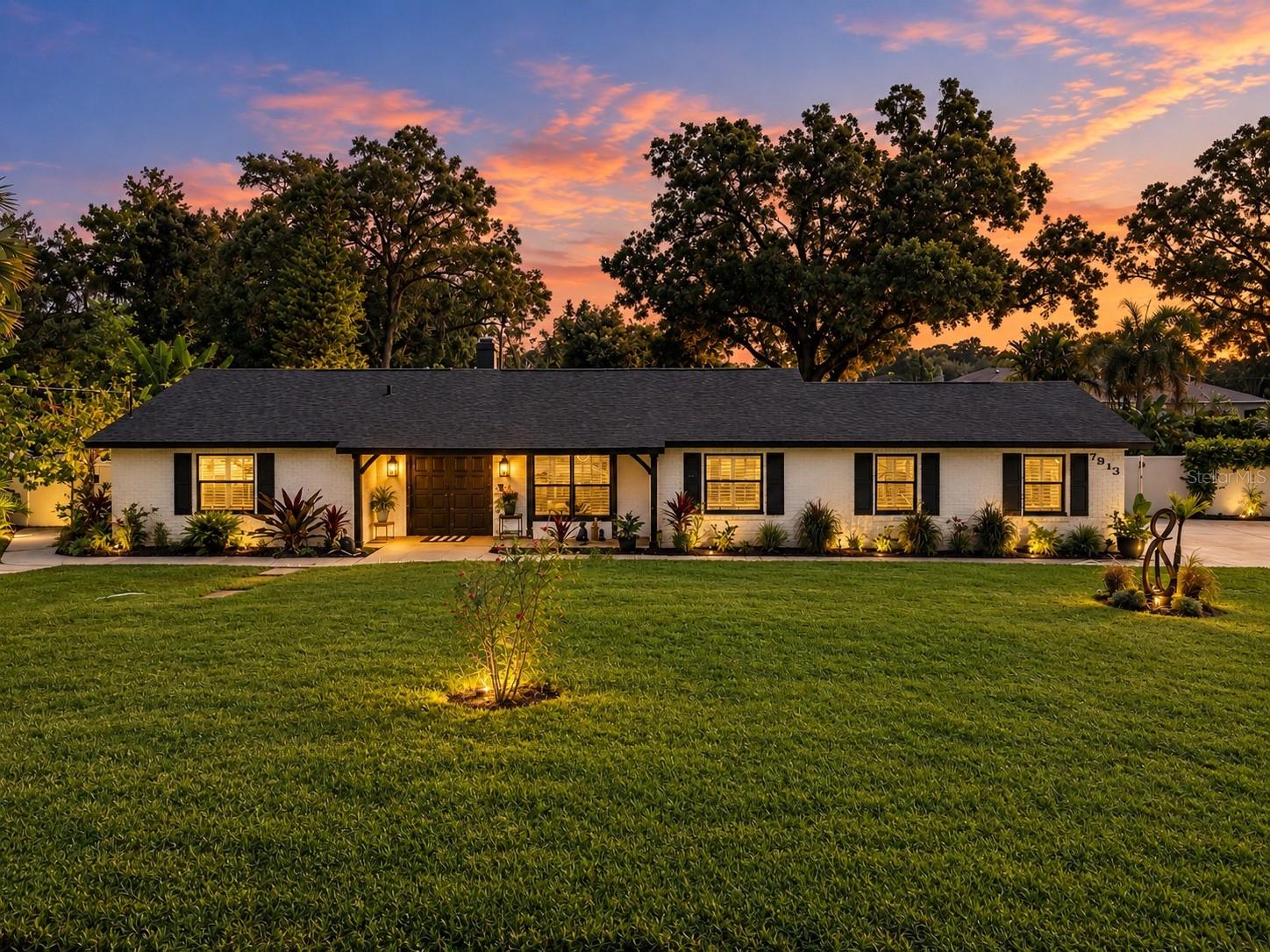 7913 Flowerfield Dr — photo