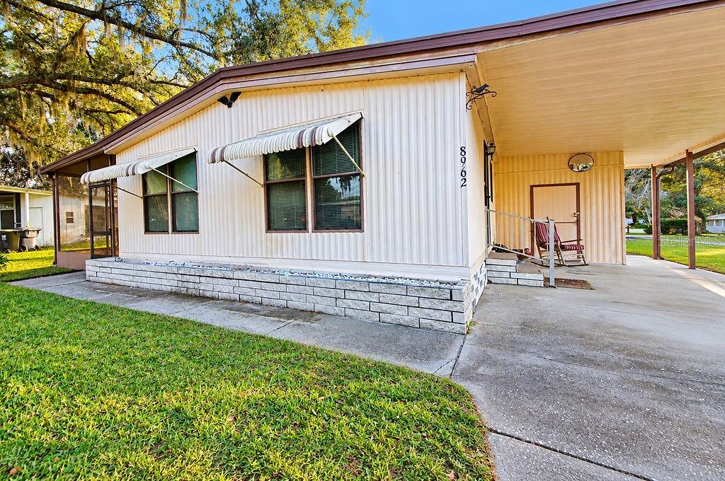 8962 Jericho Ct — photo