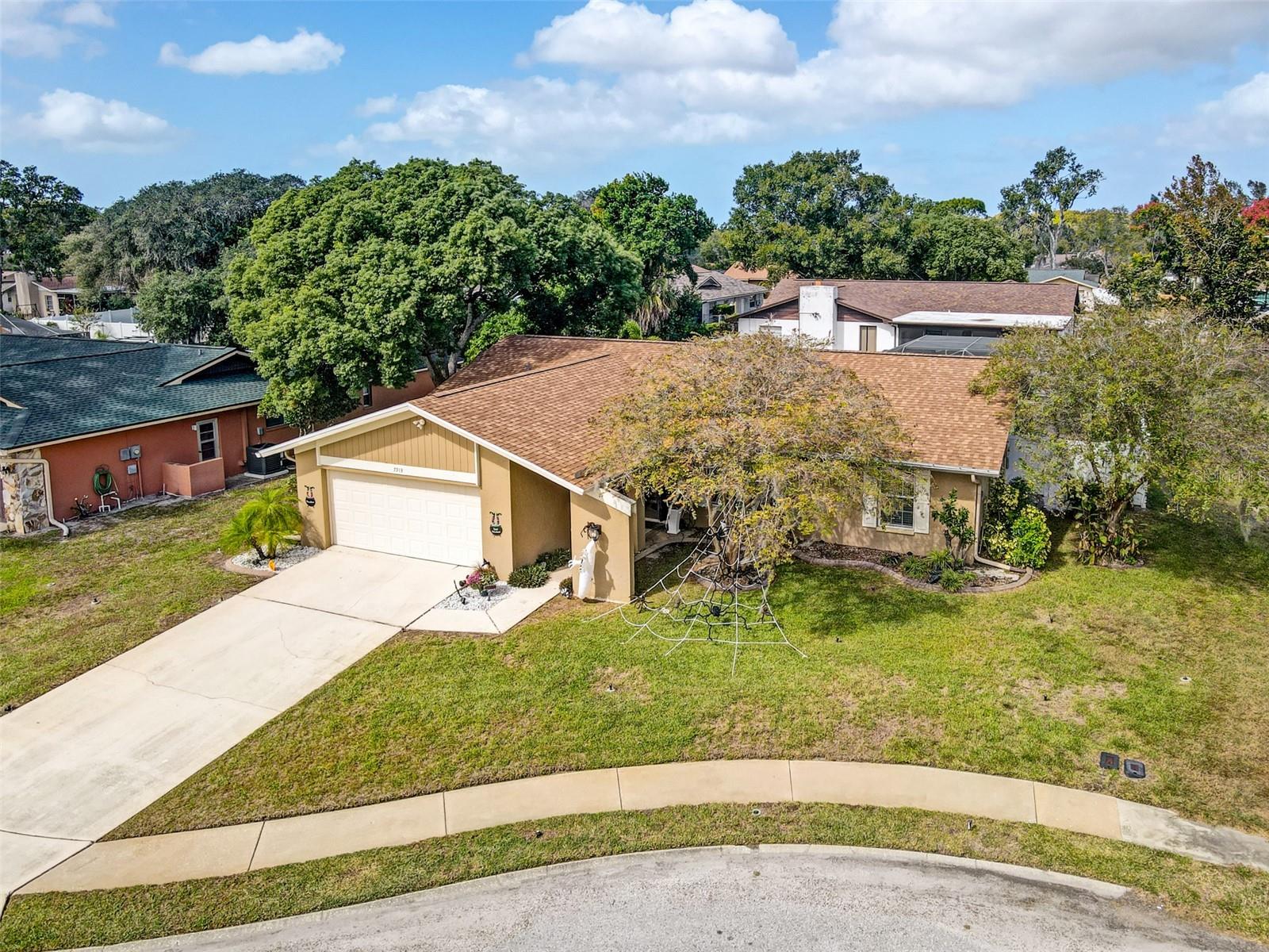 7913 Rusty Hook Ct — photo