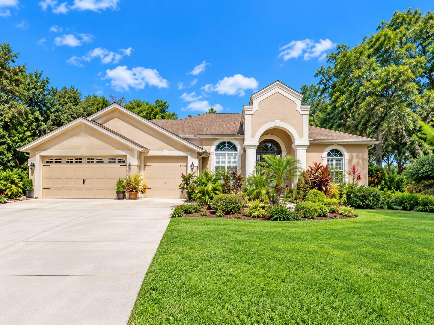 15306 Hidden Arbor Ct — photo