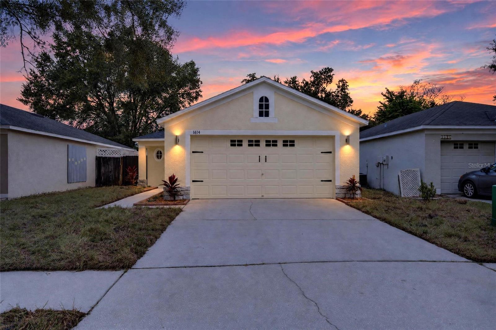 1614 Mosaic Forest Dr — photo