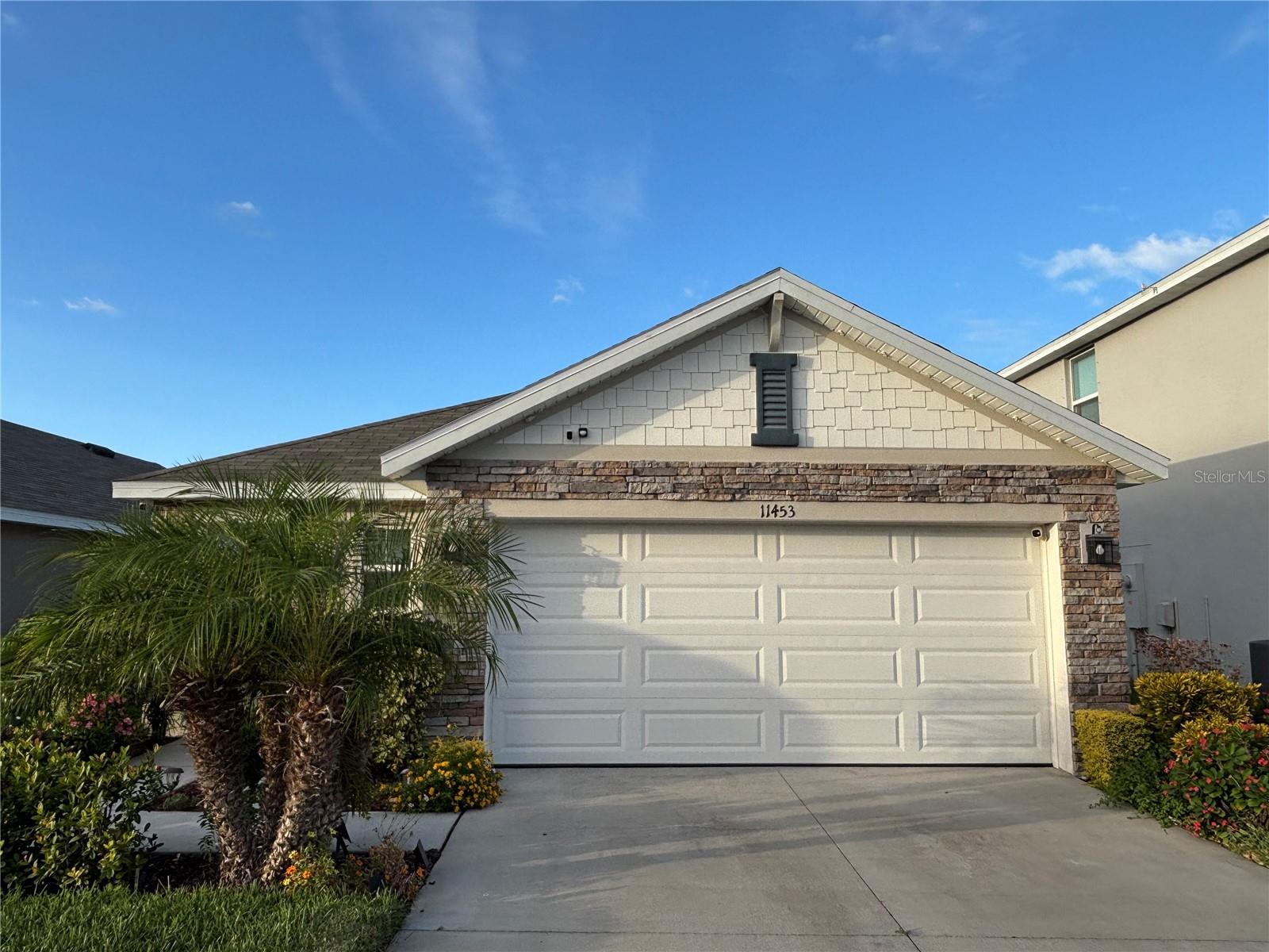 11453 Stone Pine St — photo
