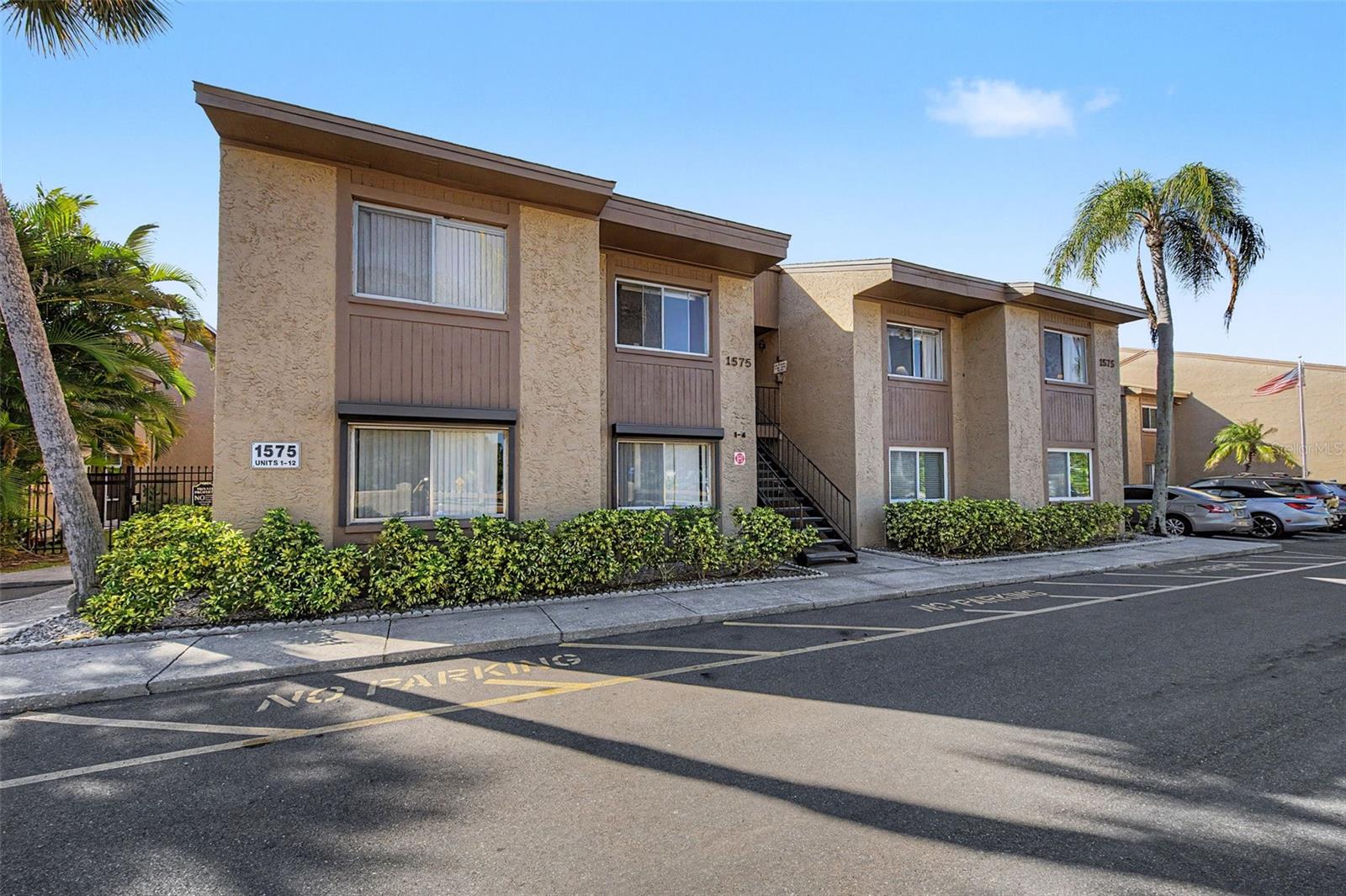 1575 Greenlea Dr #4 — photo
