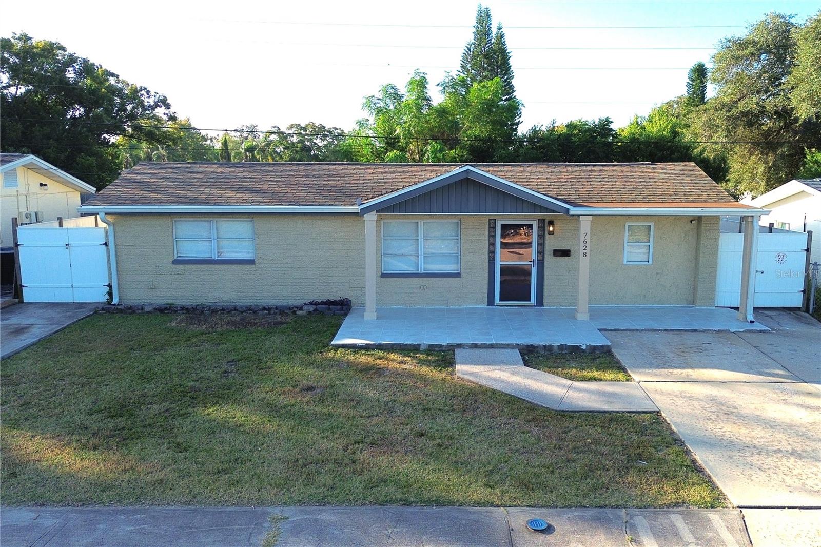 7628 Coventry Dr — photo