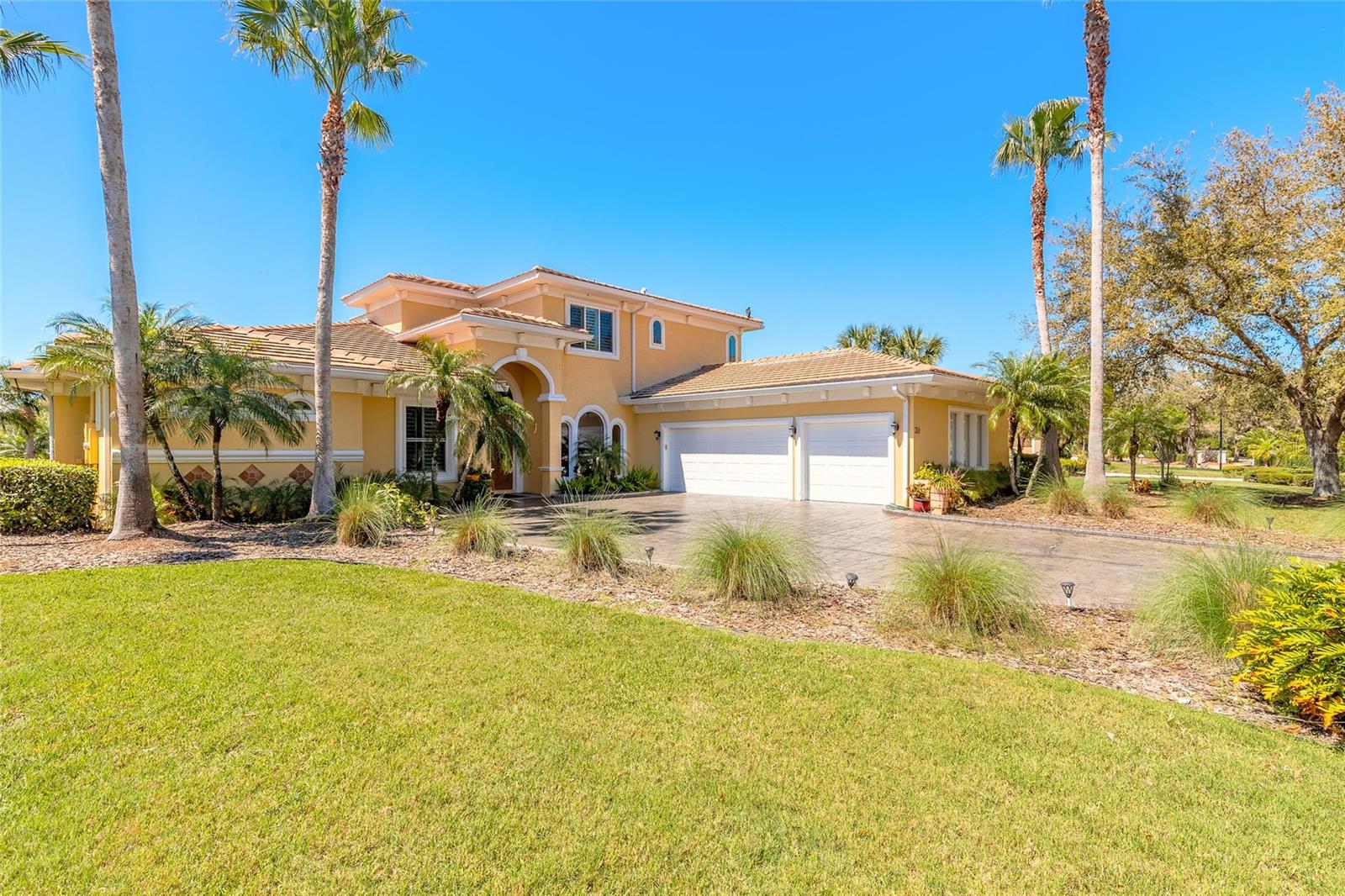 20 Promenade At Lionspaw — photo