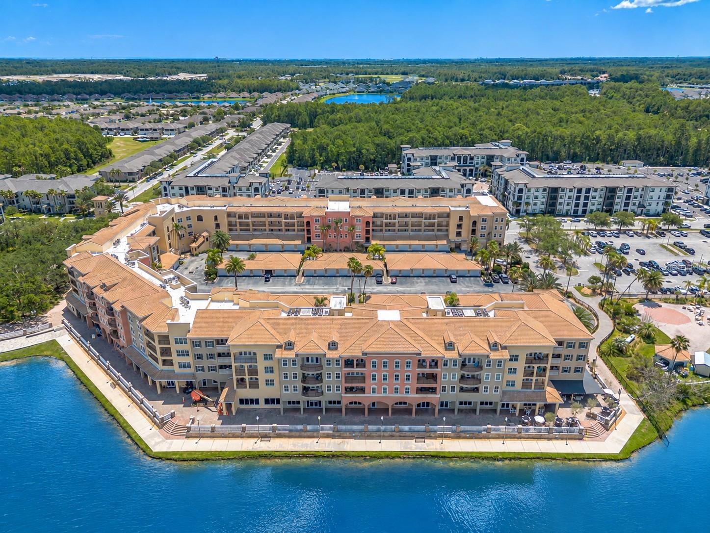 424 Luna Bella Ln #416C — photo