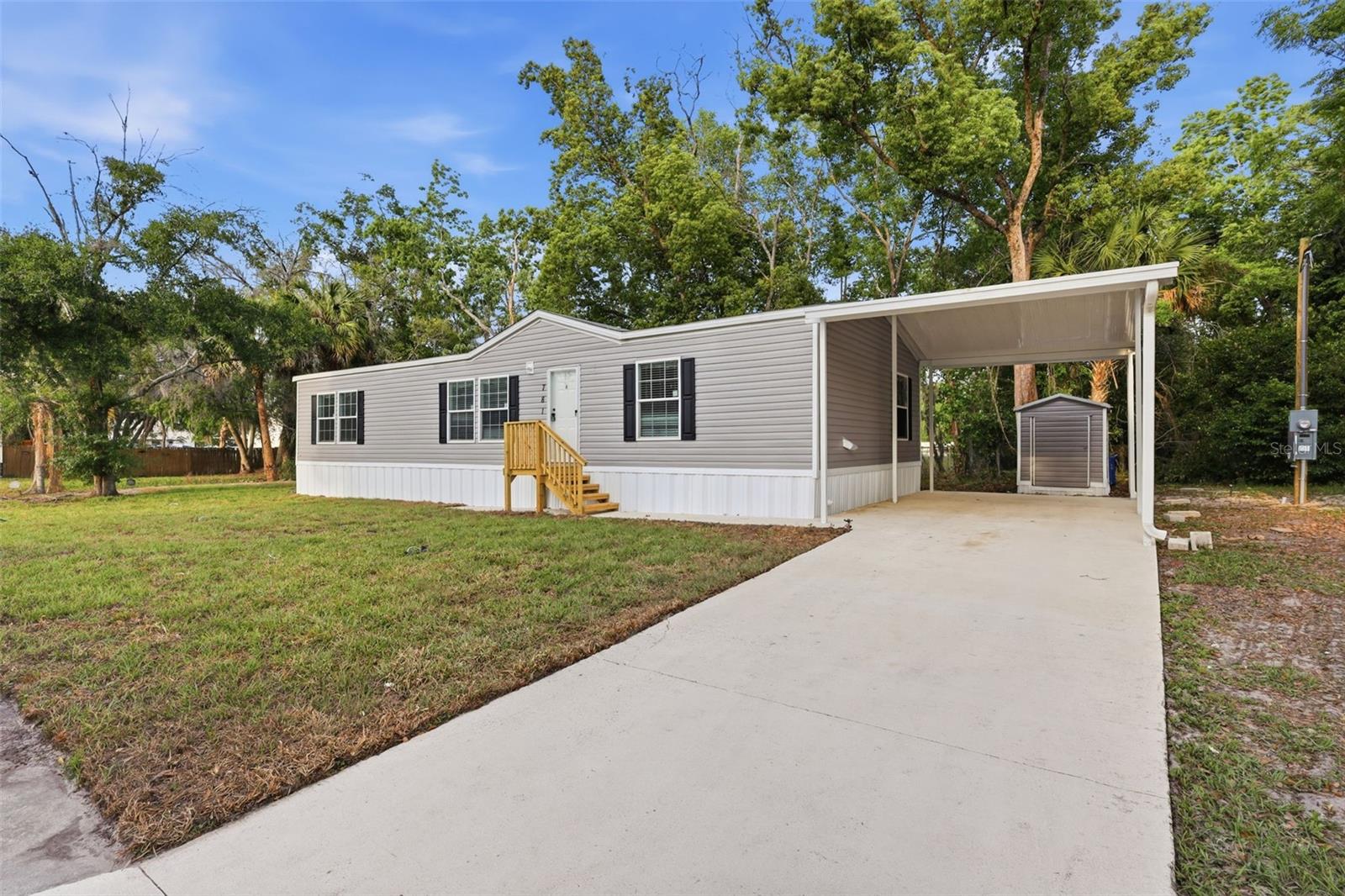 781 Bayou Dr — photo