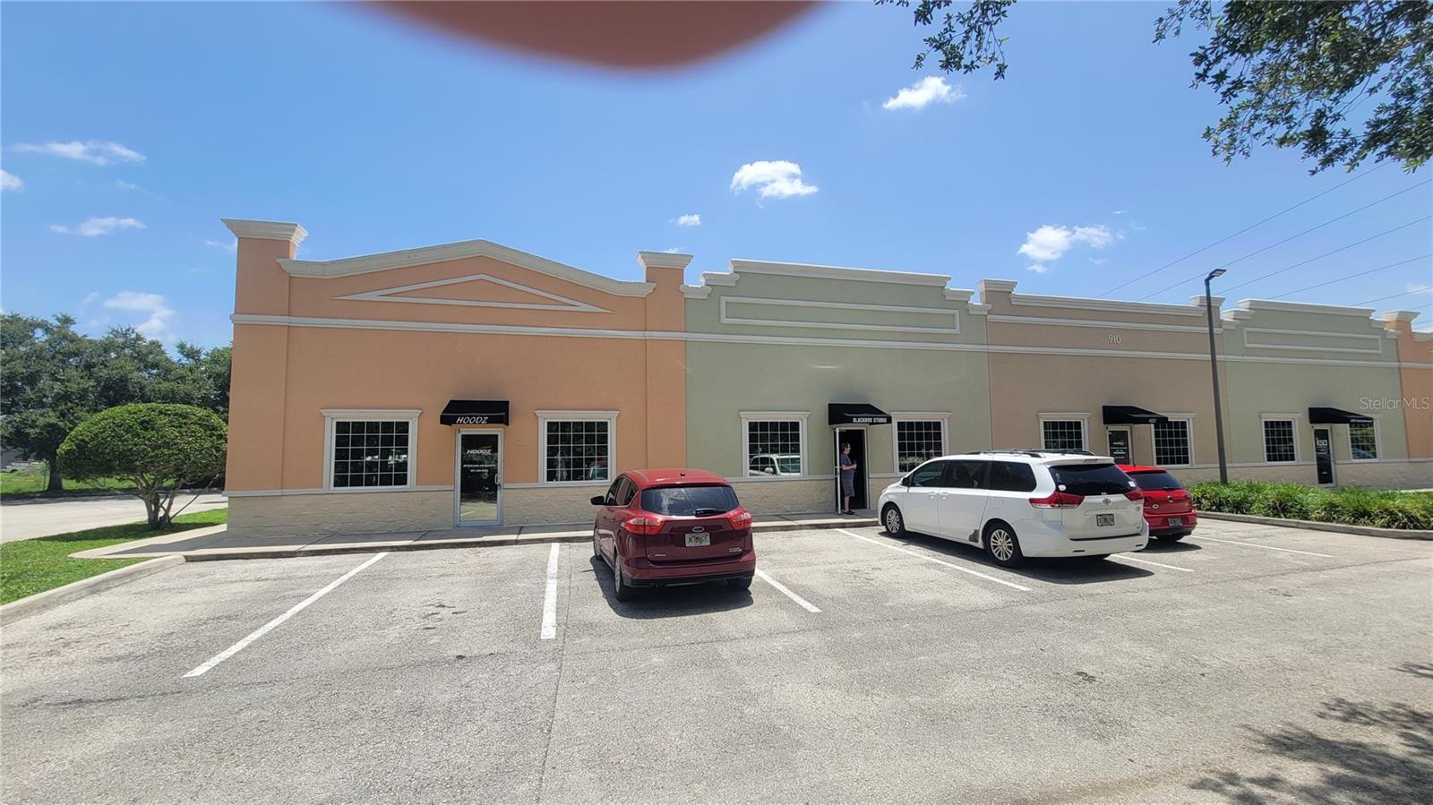 910 Belle Ave #1180 — photo