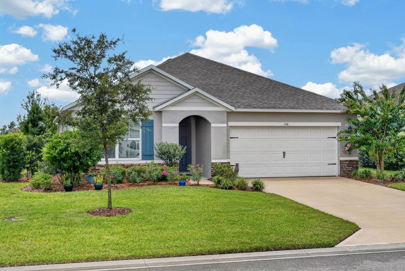 1346 Middle Lake Dr — photo