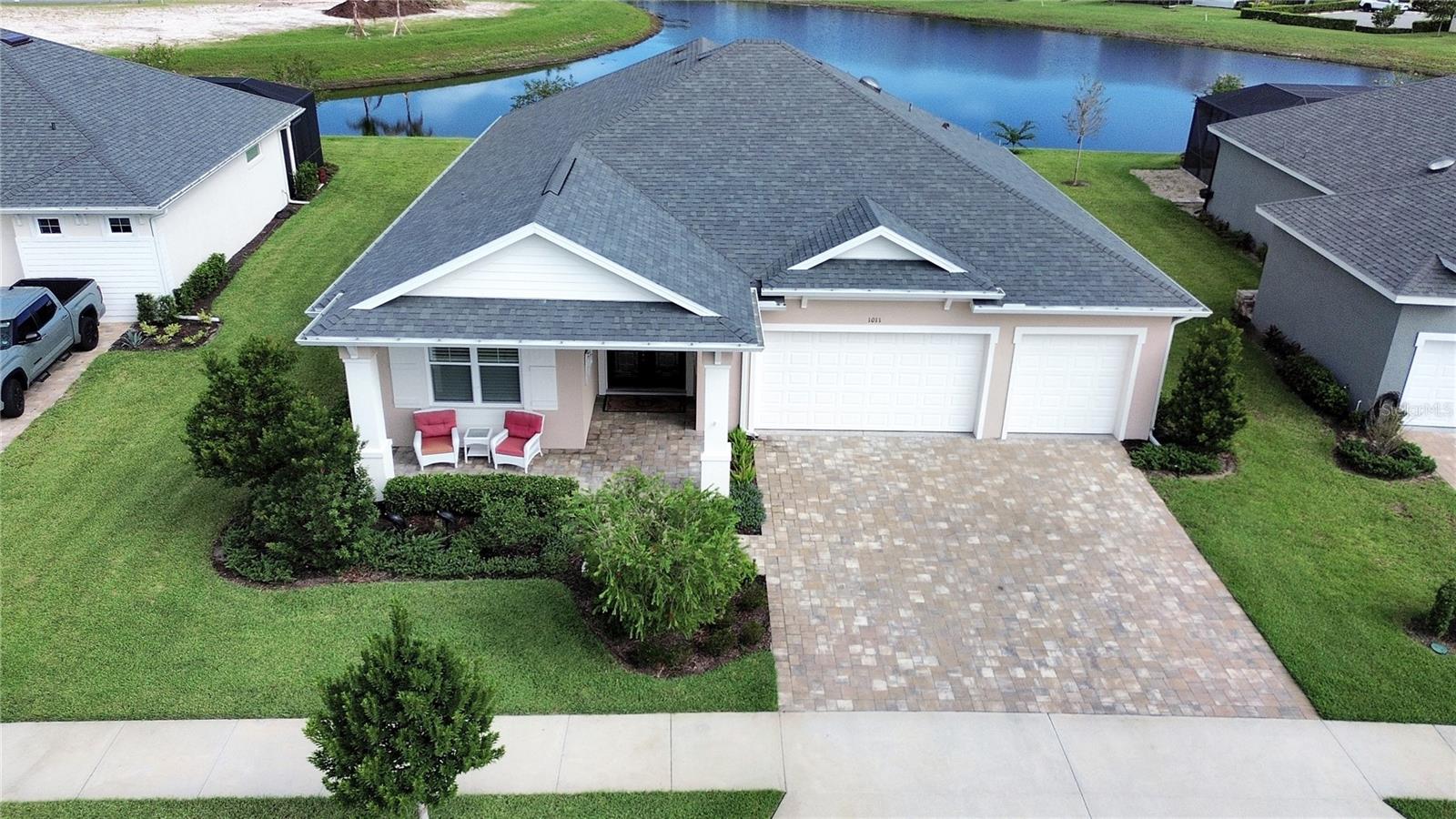 1011 Megano Blvd — photo